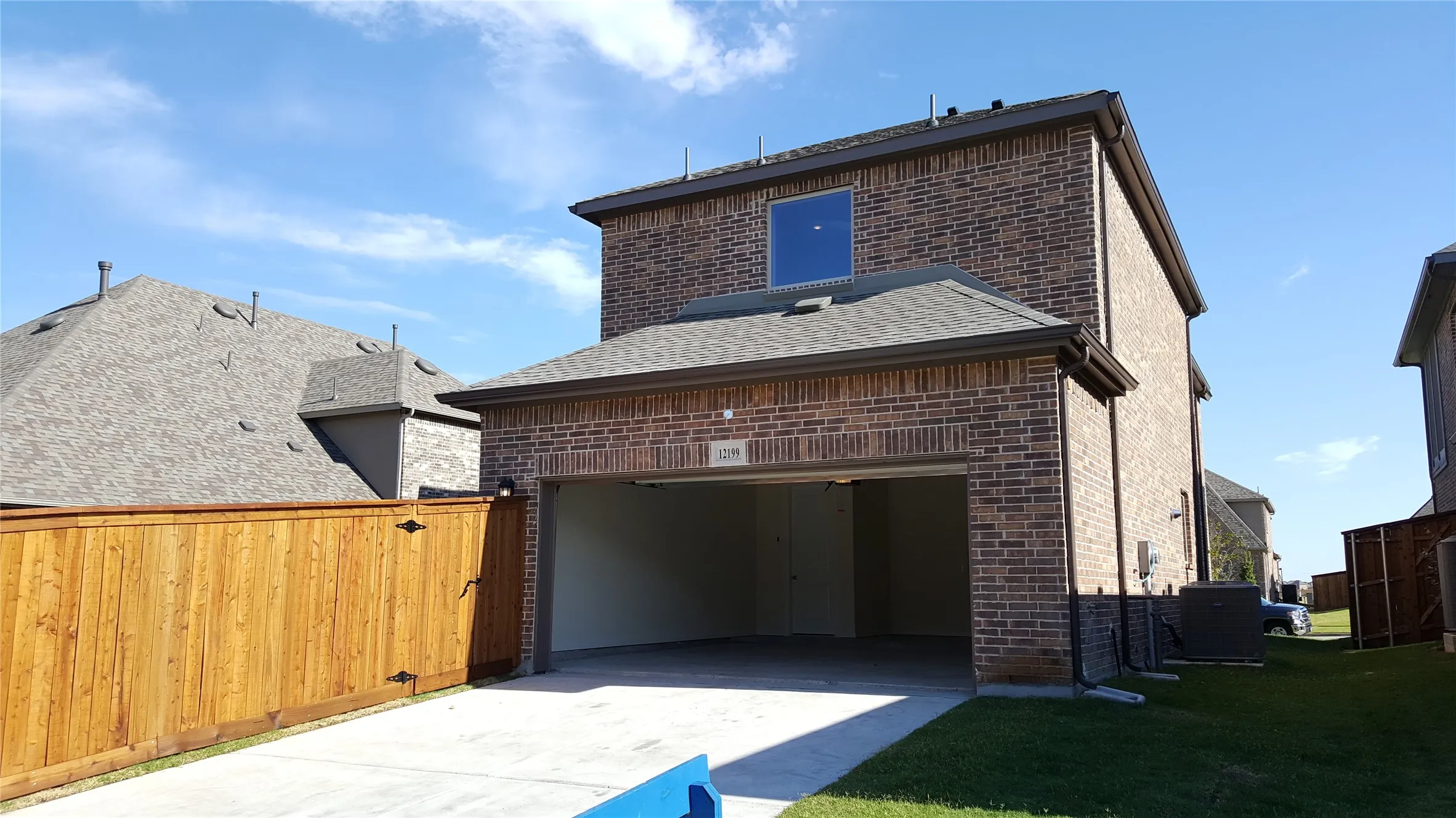 Single Family Residence For Rent in Collin County , 12199 Antler Drive, Frisco, Texas 75035, 4 Bedroom, 3 Bathroom, 2 Garage spaces, 2,950 Sqft, built in 2017, mls#21400608, Real Estate Agent in Frisco, Homes For Rent in Collin county, Homes For Rent in Frisco, Realtor in Frisco Texas, Real Estate Brokerage Independent Realty Texas, Luminita Cordes Realtor