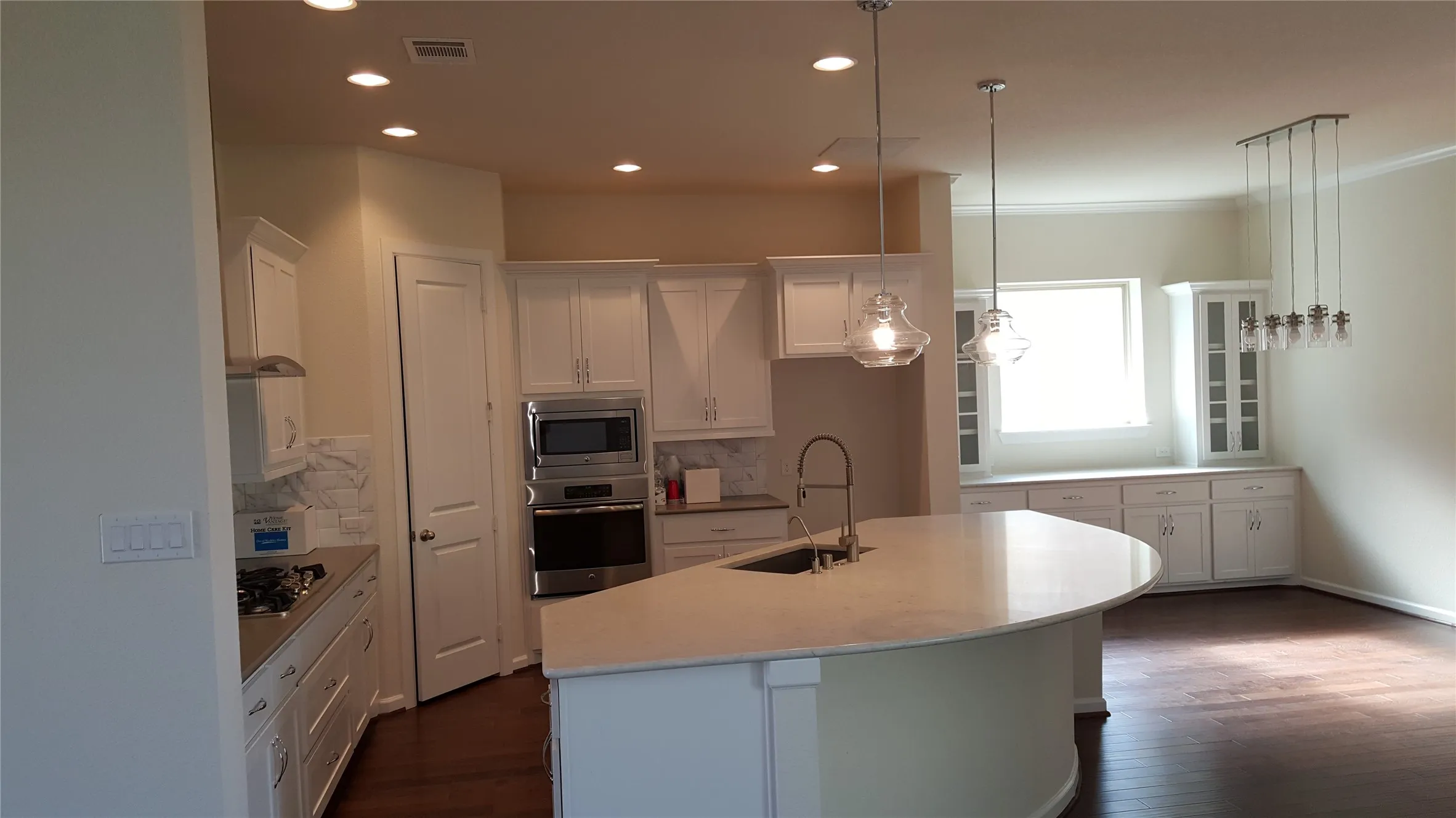 Single Family Residence For Rent in Collin County , 12199 Antler Drive, Frisco, Texas 75035, 4 Bedroom, 3 Bathroom, 2 Garage spaces, 2,950 Sqft, built in 2017, mls#21400608, Real Estate Agent in Frisco, Homes For Rent in Collin county, Homes For Rent in Frisco, Realtor in Frisco Texas, Real Estate Brokerage Independent Realty Texas, Luminita Cordes Realtor