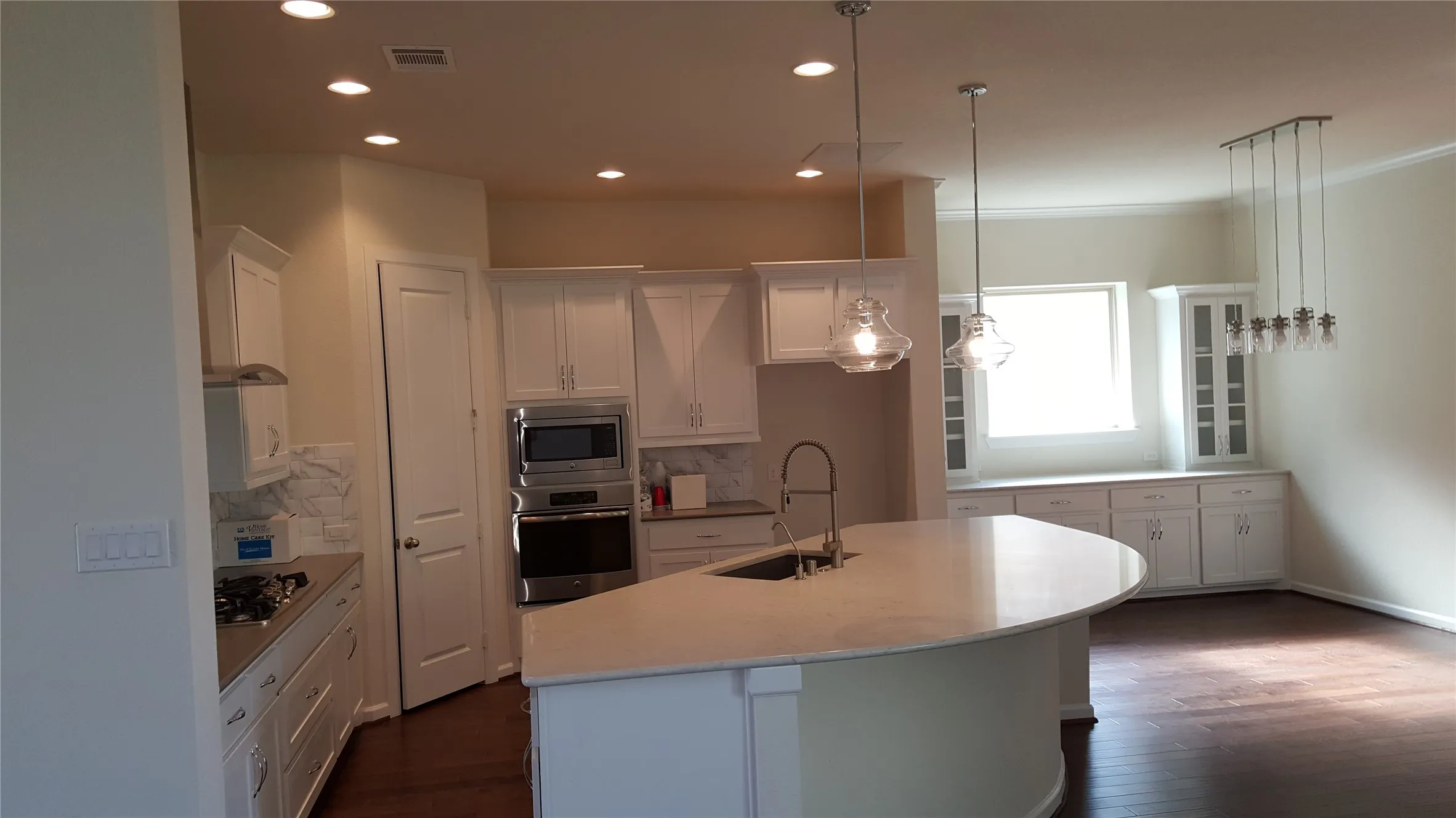 Single Family Residence For Rent in Collin County , 12199 Antler Drive, Frisco, Texas 75035, 4 Bedroom, 3 Bathroom, 2 Garage spaces, 2,950 Sqft, built in 2017, mls#21400608, Real Estate Agent in Frisco, Homes For Rent in Collin county, Homes For Rent in Frisco, Realtor in Frisco Texas, Real Estate Brokerage Independent Realty Texas, Luminita Cordes Realtor