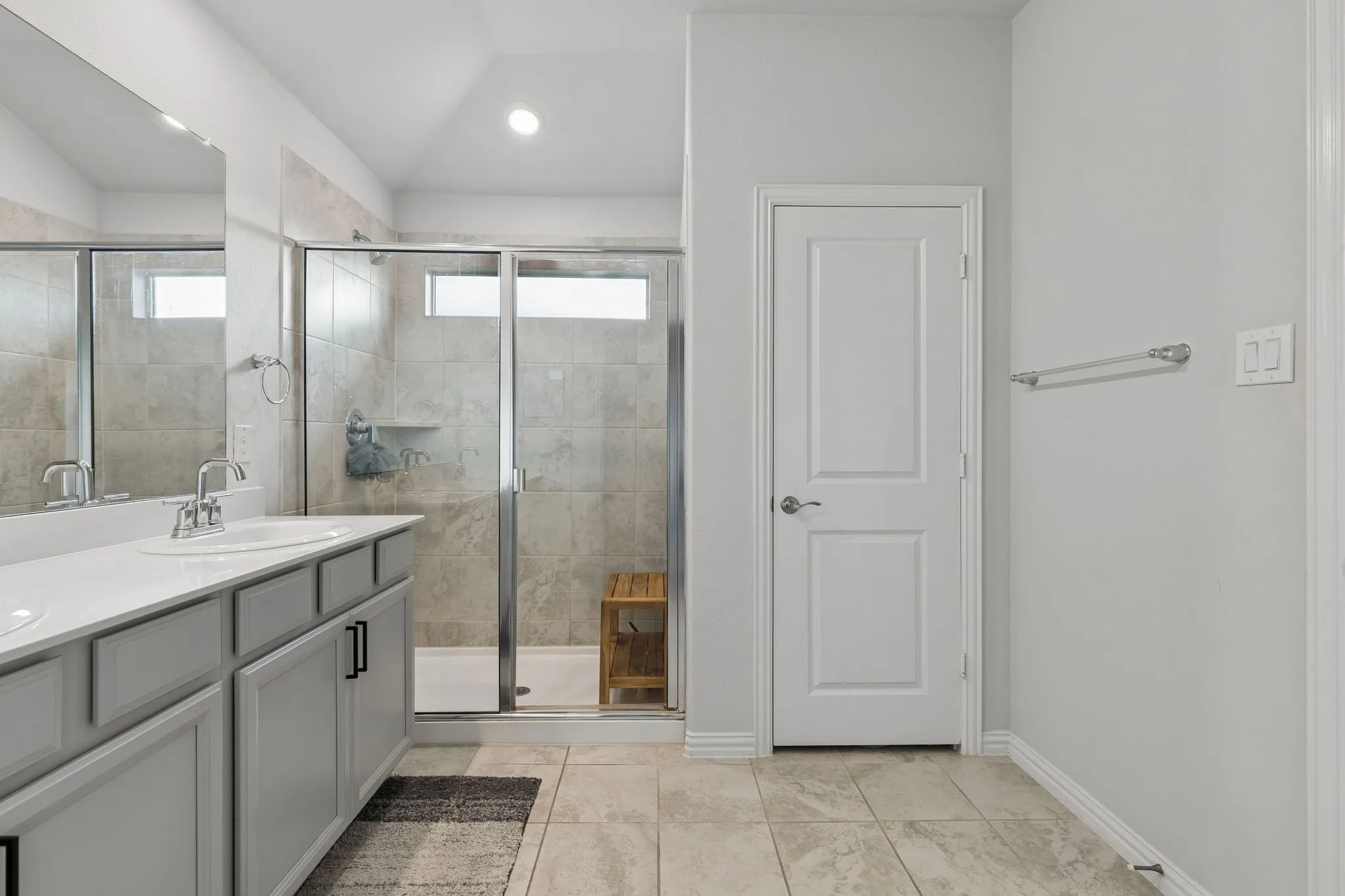 Single Family Residence For Sale in Tarrant County , 5549 Cypress Willow Bend, Fort Worth, Texas 76126, 3 Bedroom, 2 Bathroom, 2 Garage spaces, 1,813 Sqft, built in 2020, mls#21400609, Real Estate Agent in Fort Worth, Homes For Sale in Tarrant county, Homes For Sale in Fort Worth, Realtor in Fort Worth Texas, Real Estate Brokerage Independent Realty Texas, Luminita Cordes Realtor