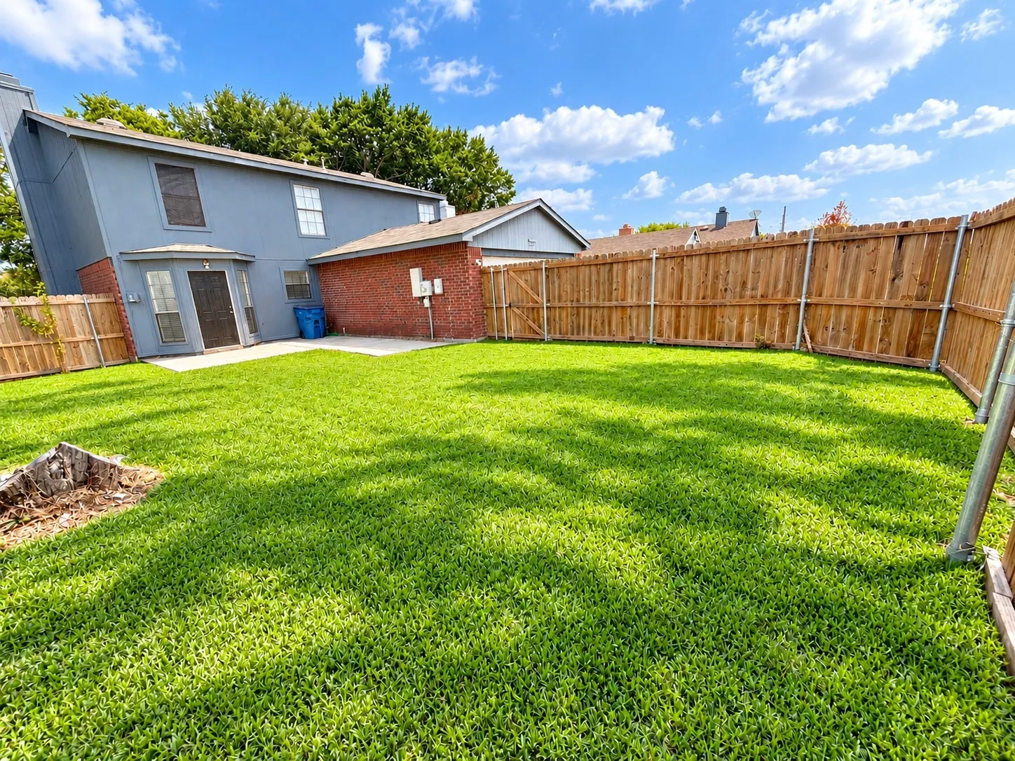 Single Family Residence For Sale in Dallas County , 4028 O B Crowe Drive, Dallas, Texas 75227, 4 Bedroom, 2 Bathroom, 2 Garage spaces, 1,712 Sqft, built in 1988, mls#21400619, Real Estate Agent in Dallas, Homes For Sale in Dallas county, Homes For Sale in Dallas, Realtor in Dallas Texas, Real Estate Brokerage Independent Realty Texas, Luminita Cordes Realtor