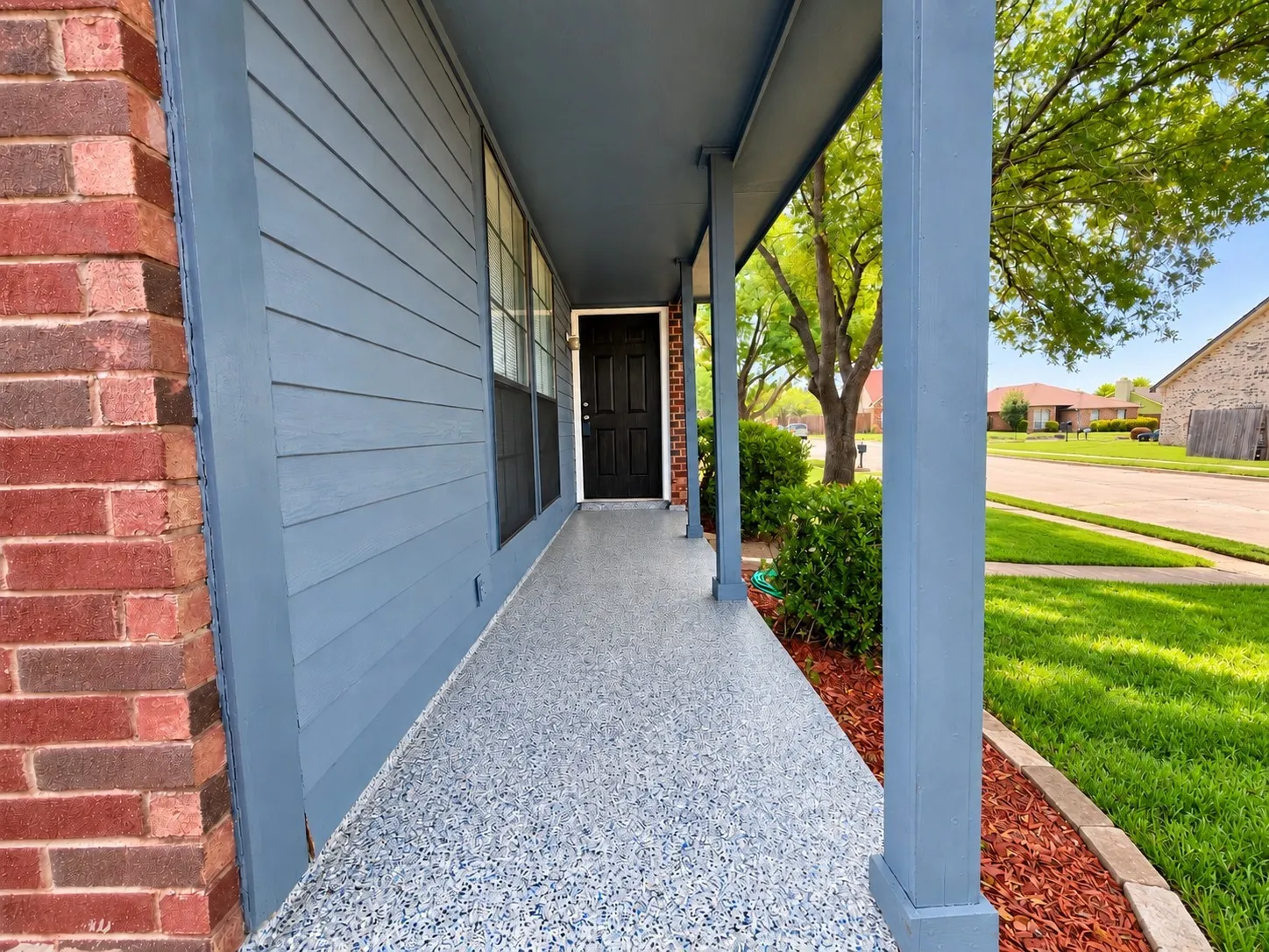 Single Family Residence For Sale in Dallas County , 4028 O B Crowe Drive, Dallas, Texas 75227, 4 Bedroom, 2 Bathroom, 2 Garage spaces, 1,712 Sqft, built in 1988, mls#21400619, Real Estate Agent in Dallas, Homes For Sale in Dallas county, Homes For Sale in Dallas, Realtor in Dallas Texas, Real Estate Brokerage Independent Realty Texas, Luminita Cordes Realtor