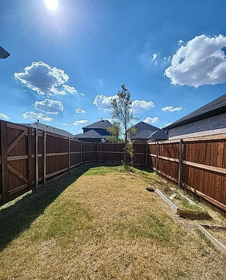 Single Family Residence For Sale in Collin County , 2825 Holland Court, Celina, Texas 75009, 4 Bedroom, 3 Bathroom, 2 Garage spaces, 2,540 Sqft, built in 2024, mls#21400595, Real Estate Agent in Celina, Homes For Sale in Collin county, Homes For Sale in Celina, Realtor in Celina Texas, Real Estate Brokerage Independent Realty Texas, Luminita Cordes Realtor