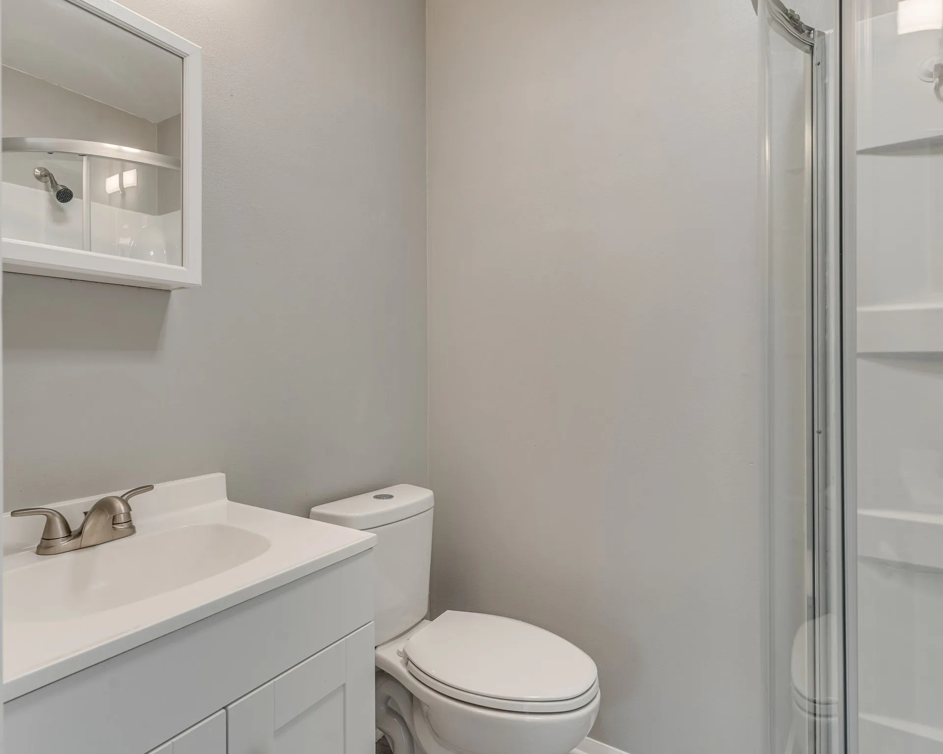 Single Family Residence For Rent in Johnson County , 1108 Chester Street, Cleburne, Texas 76033, 3 Bedroom, 2 Bathroom, Garage spaces, 1,292 Sqft, built in 1961, mls#21400625, Real Estate Agent in Cleburne, Homes For Rent in Johnson county, Homes For Rent in Cleburne, Realtor in Cleburne Texas, Real Estate Brokerage Independent Realty Texas, Luminita Cordes Realtor