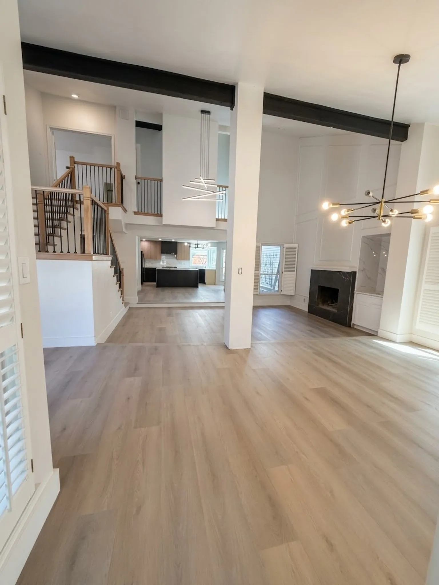 Single Family Residence For Rent in Dallas County , 820 Pavillion Street, Dallas, Texas 75204, 2 Bedroom, 3 Bathroom, 1 Garage spaces, 2,258 Sqft, built in 1980, mls#21397058, Real Estate Agent in Dallas, Homes For Rent in Dallas county, Homes For Rent in Dallas, Realtor in Dallas Texas, Real Estate Brokerage Independent Realty Texas, Luminita Cordes Realtor