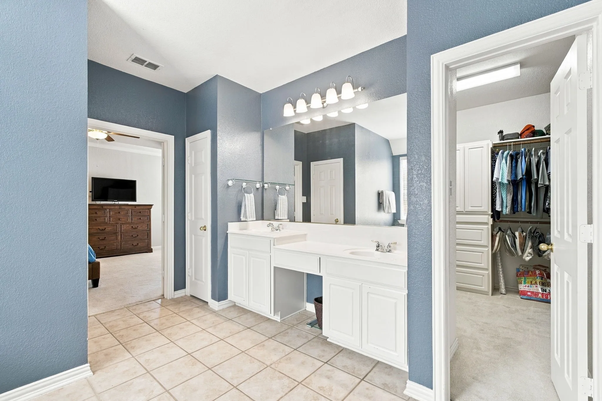 Single Family Residence For Sale in Collin County , 8505 Ponderosa Drive, Mc Kinney, Texas 75072, 4 Bedroom, 3 Bathroom, 2 Garage spaces, 2,757 Sqft, built in 2001, mls#21400598, Real Estate Agent in Mc Kinney, Homes For Sale in Collin county, Homes For Sale in Mc Kinney, Realtor in Mc Kinney Texas, Real Estate Brokerage Independent Realty Texas, Luminita Cordes Realtor