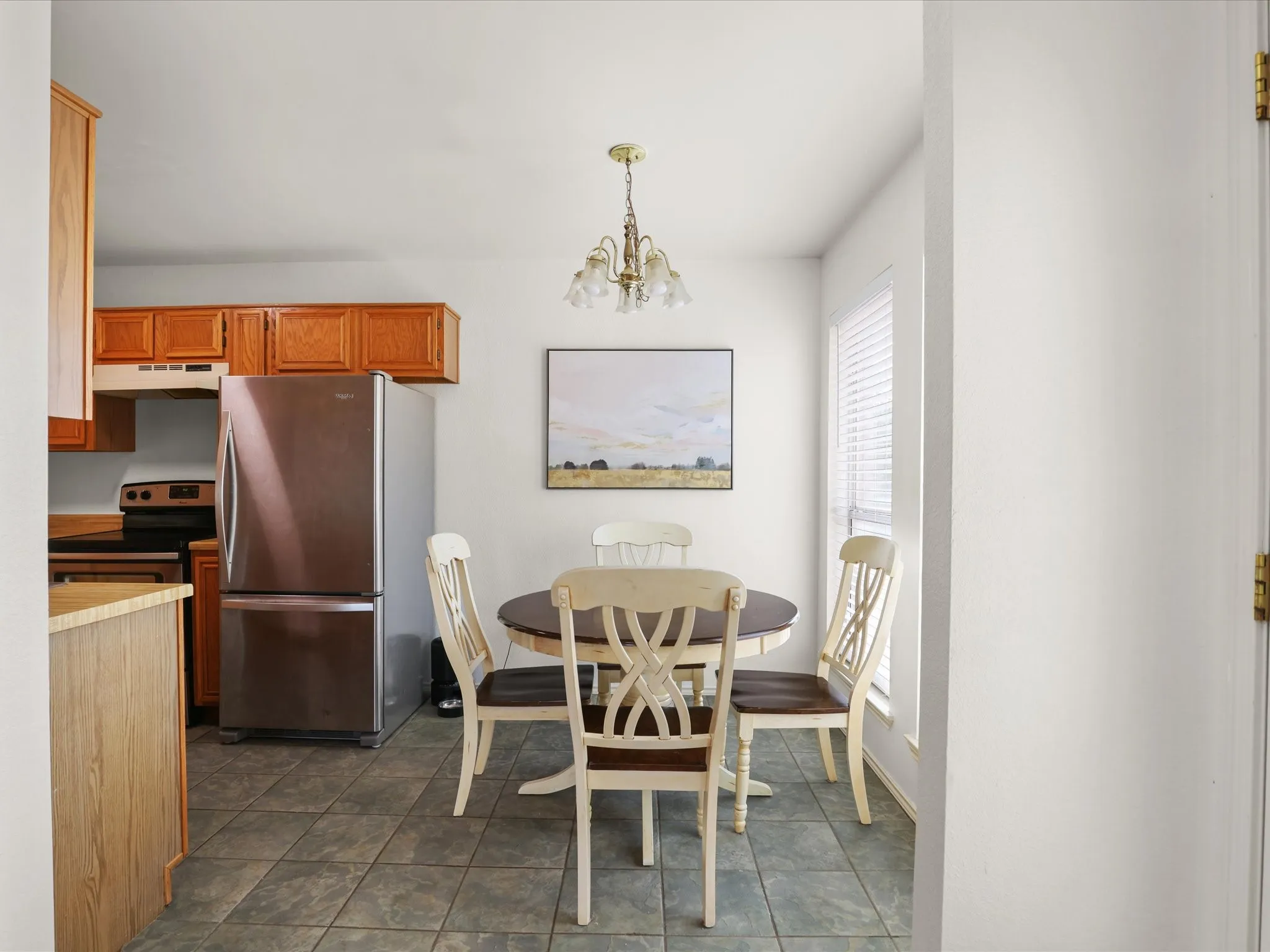 Single Family Residence For Sale in Tarrant County , 709 Basset Locke Drive, Fort Worth, Texas 76108, 3 Bedroom, 2 Bathroom, 2 Garage spaces, 1,115 Sqft, built in 1989, mls#21398392, Real Estate Agent in Fort Worth, Homes For Sale in Tarrant county, Homes For Sale in Fort Worth, Realtor in Fort Worth Texas, Real Estate Brokerage Independent Realty Texas, Luminita Cordes Realtor
