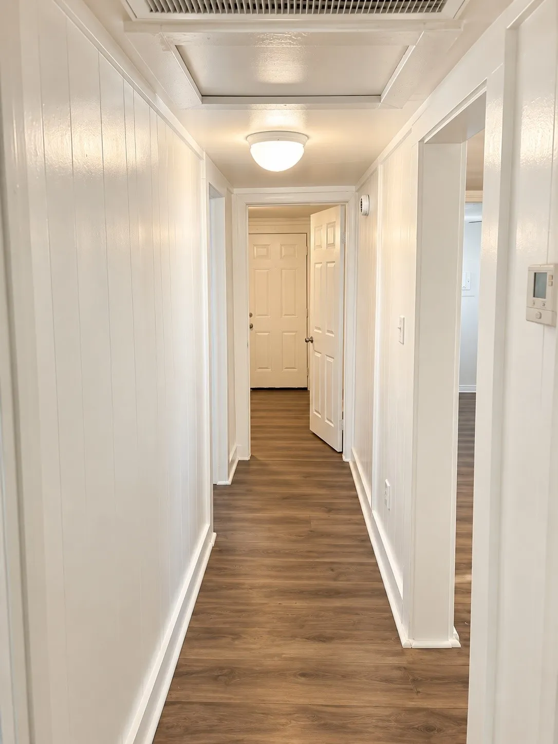Single Family Residence For Rent in Tarrant County , 5505 Kilpatrick Avenue, Fort Worth, Texas 76107, 3 Bedroom, 1 Bathroom, Garage spaces, 816 Sqft, built in 1945, mls#21400667, Real Estate Agent in Fort Worth, Homes For Rent in Tarrant county, Homes For Rent in Fort Worth, Realtor in Fort Worth Texas, Real Estate Brokerage Independent Realty Texas, Luminita Cordes Realtor