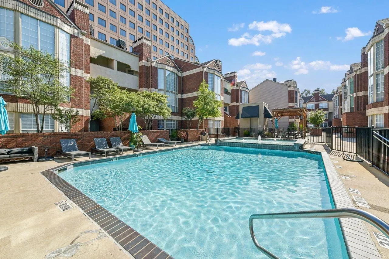 Condominium For Rent in Dallas County , 3100 Cole Avenue 211, Dallas, Texas 75204, 2 Bedroom, 2 Bathroom, 2 Garage spaces, 1,037 Sqft, built in 1984, mls#21400688, Real Estate Agent in Dallas, Homes For Rent in Dallas county, Homes For Rent in Dallas, Realtor in Dallas Texas, Real Estate Brokerage Independent Realty Texas, Luminita Cordes Realtor