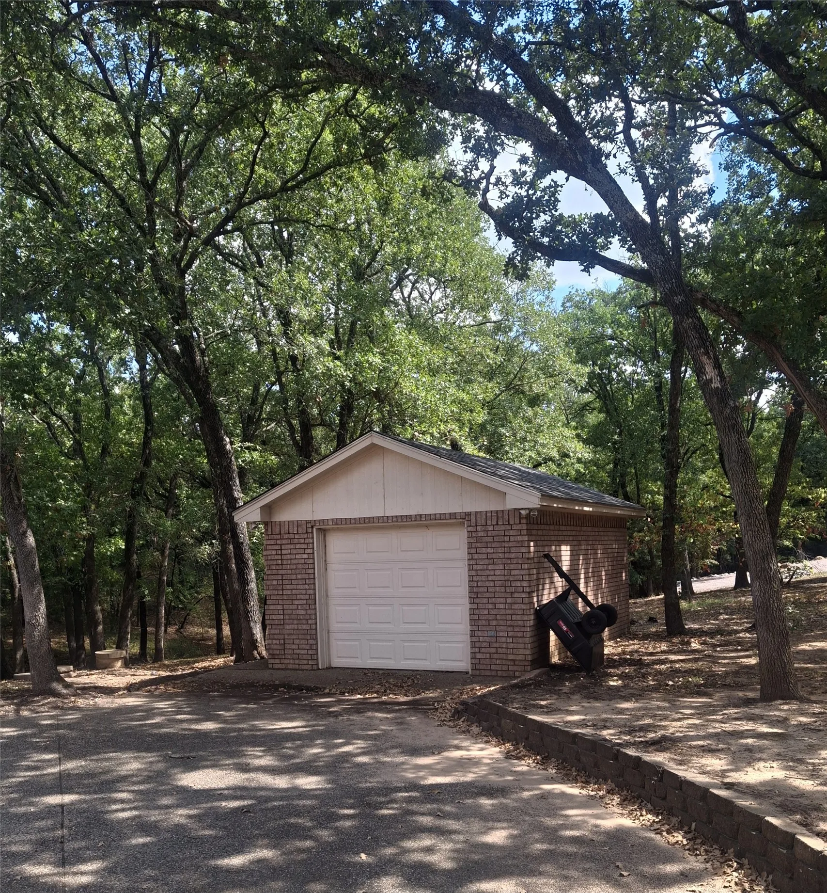 Shop - garage detached