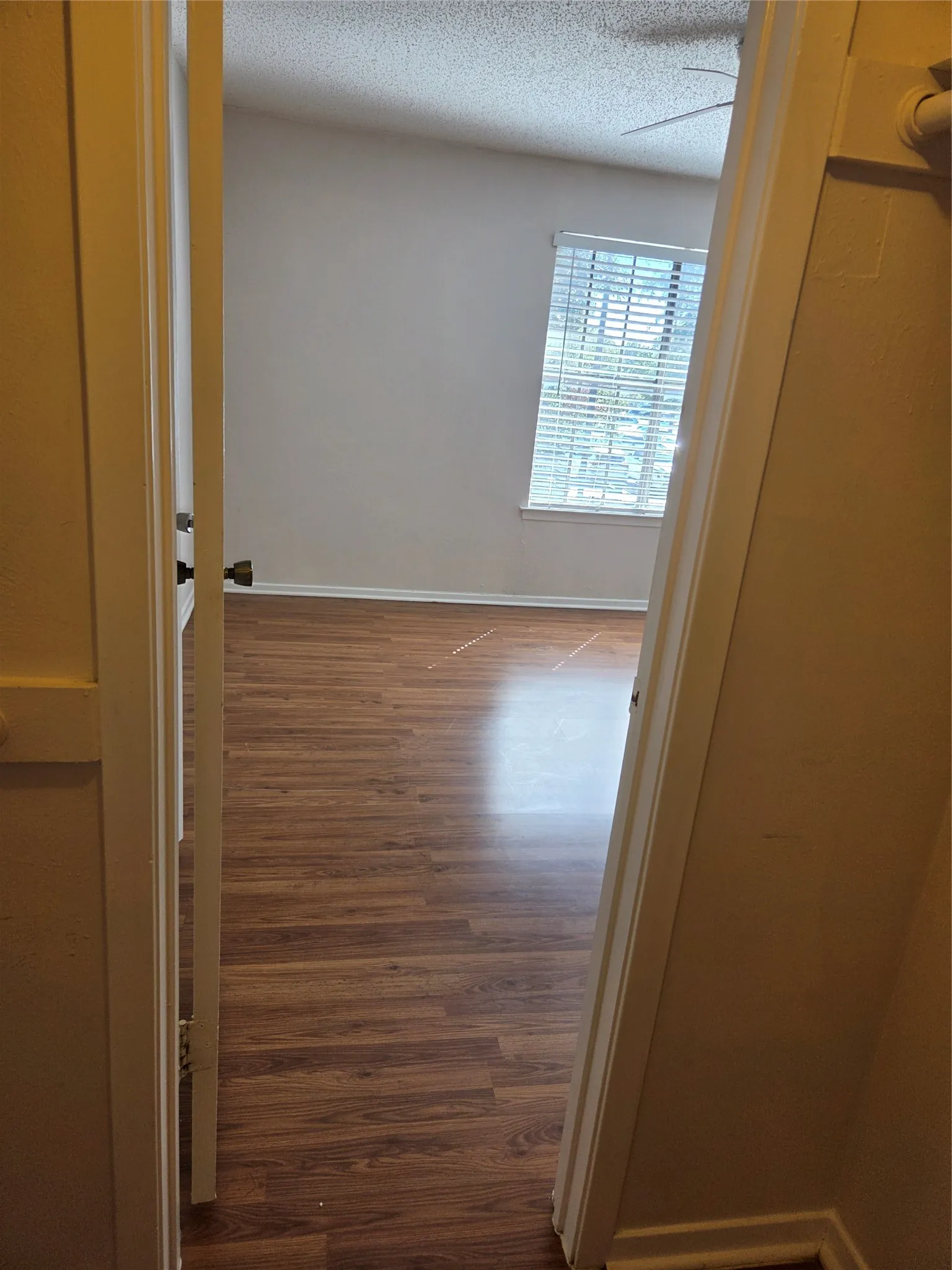 Condominium For Rent in Dallas County , 333 Melrose Drive 14C, Richardson, Texas 75080, 2 Bedroom, 3 Bathroom, Garage spaces, 1,161 Sqft, built in 1981, mls#21398785, Real Estate Agent in Richardson, Homes For Rent in Dallas county, Homes For Rent in Richardson, Realtor in Richardson Texas, Real Estate Brokerage Independent Realty Texas, Luminita Cordes Realtor
