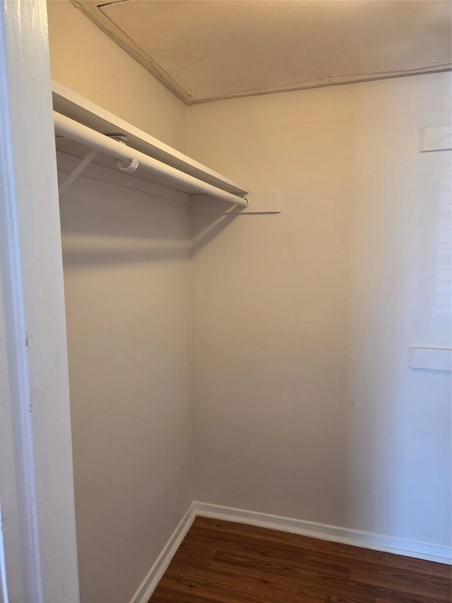 Condominium For Rent in Dallas County , 333 Melrose Drive 14C, Richardson, Texas 75080, 2 Bedroom, 3 Bathroom, Garage spaces, 1,161 Sqft, built in 1981, mls#21398785, Real Estate Agent in Richardson, Homes For Rent in Dallas county, Homes For Rent in Richardson, Realtor in Richardson Texas, Real Estate Brokerage Independent Realty Texas, Luminita Cordes Realtor
