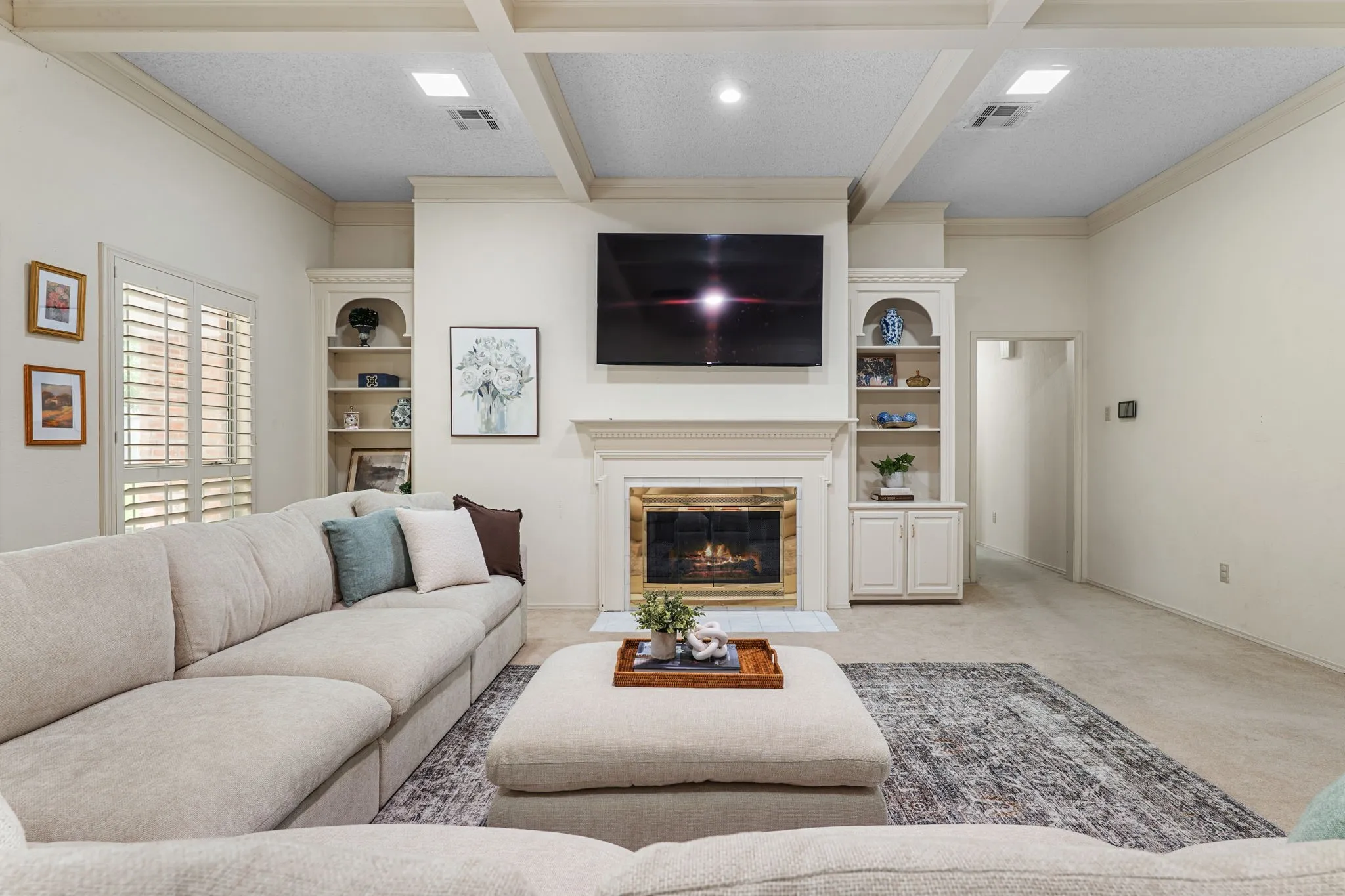 Single Family Residence For Sale in Mc Lennan County , 202 Trailview Drive, Woodway, Texas 76712, 4 Bedroom, 3 Bathroom, 2 Garage spaces, 2,631 Sqft, built in 1982, mls#21400676, Real Estate Agent in Woodway, Homes For Sale in Mc Lennan county, Homes For Sale in Woodway, Realtor in Woodway Texas, Real Estate Brokerage Independent Realty Texas, Luminita Cordes Realtor