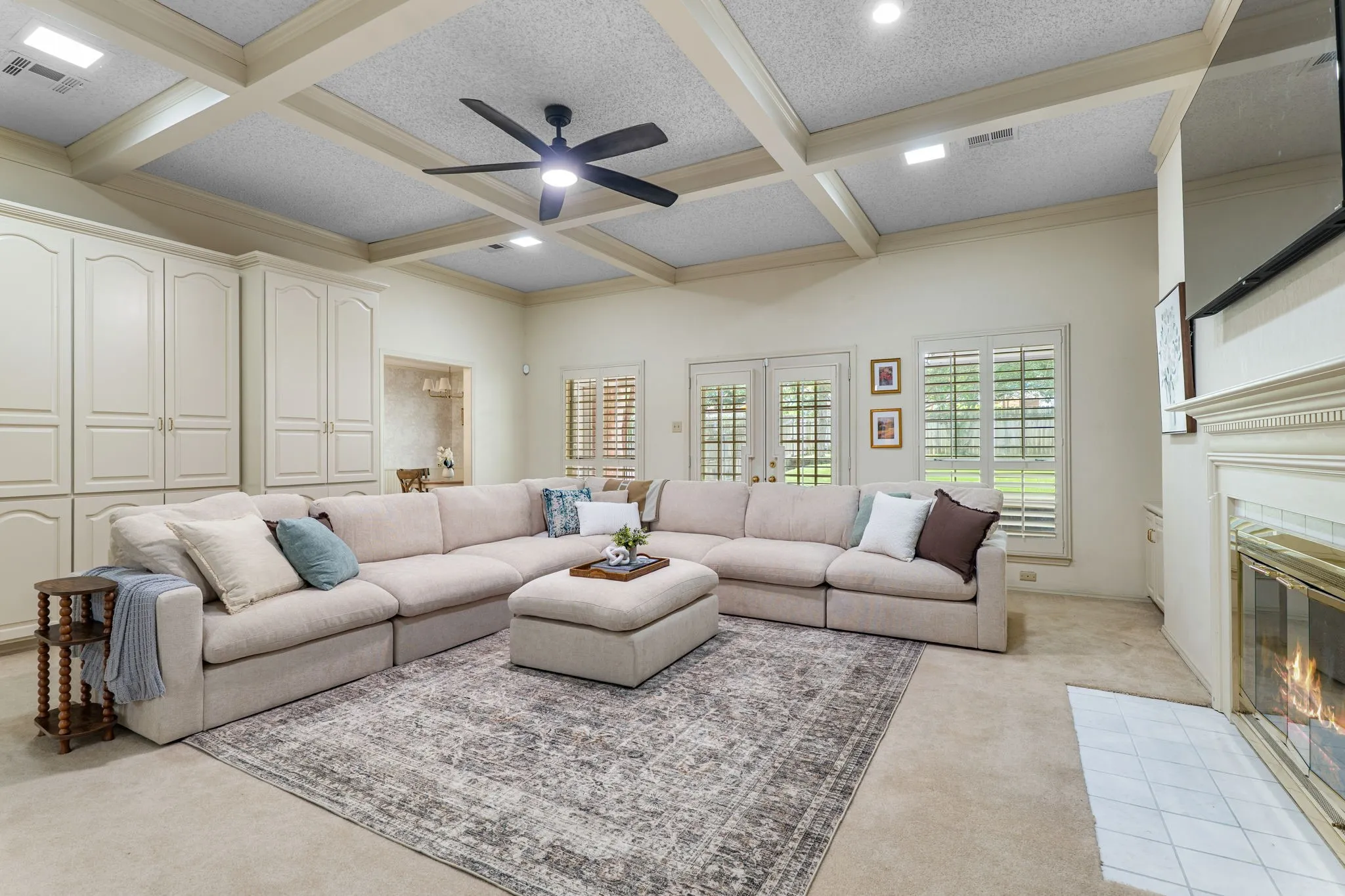 Single Family Residence For Sale in Mc Lennan County , 202 Trailview Drive, Woodway, Texas 76712, 4 Bedroom, 3 Bathroom, 2 Garage spaces, 2,631 Sqft, built in 1982, mls#21400676, Real Estate Agent in Woodway, Homes For Sale in Mc Lennan county, Homes For Sale in Woodway, Realtor in Woodway Texas, Real Estate Brokerage Independent Realty Texas, Luminita Cordes Realtor