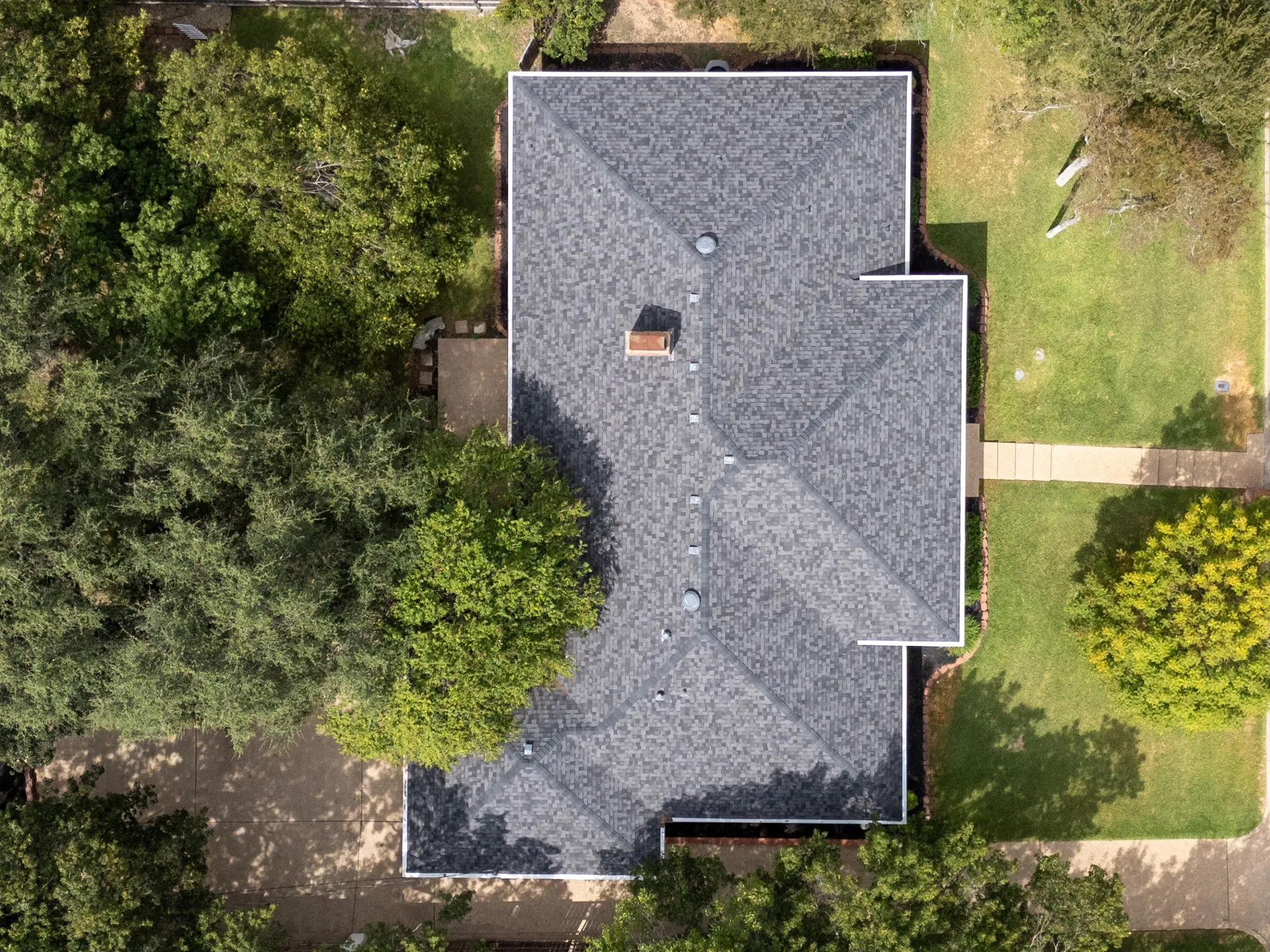 Single Family Residence For Sale in Mc Lennan County , 202 Trailview Drive, Woodway, Texas 76712, 4 Bedroom, 3 Bathroom, 2 Garage spaces, 2,631 Sqft, built in 1982, mls#21400676, Real Estate Agent in Woodway, Homes For Sale in Mc Lennan county, Homes For Sale in Woodway, Realtor in Woodway Texas, Real Estate Brokerage Independent Realty Texas, Luminita Cordes Realtor