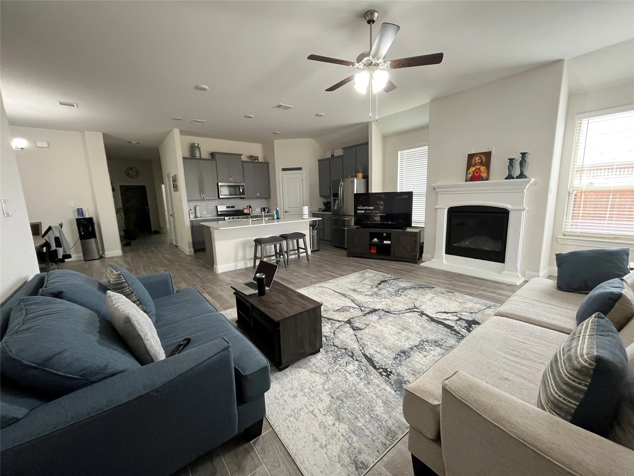 Single Family Residence For Rent in Kaufman County , 4166 Beamer Drive, Forney, Texas 75126, 4 Bedroom, 3 Bathroom, 2 Garage spaces, 2,059 Sqft, built in 2022, mls#21400699, Real Estate Agent in Forney, Homes For Rent in Kaufman county, Homes For Rent in Forney, Realtor in Forney Texas, Real Estate Brokerage Independent Realty Texas, Luminita Cordes Realtor