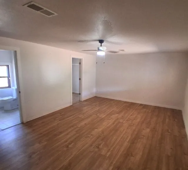 Single Family Residence For Sale in Hunt County , 1113 Commerce Drive, Greenville, Texas 75401, 4 Bedroom, 2 Bathroom, Garage spaces, 2,031 Sqft, built in 1940, mls#21396096, Real Estate Agent in Greenville, Homes For Sale in Hunt county, Homes For Sale in Greenville, Realtor in Greenville Texas, Real Estate Brokerage Independent Realty Texas, Luminita Cordes Realtor