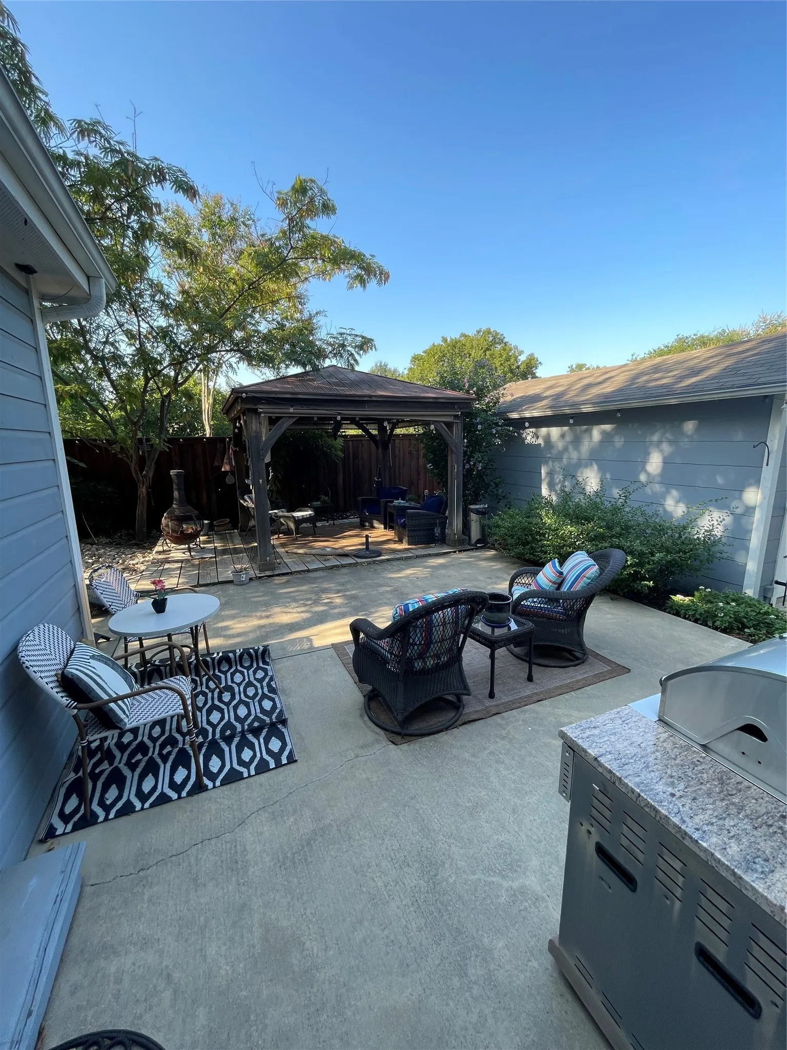 Single Family Residence For Rent in Tarrant County , 420 E Franklin Street, Grapevine, Texas 76051, 2 Bedroom, 3 Bathroom, 1 Garage spaces, 1,972 Sqft, built in 1942, mls#21400704, Real Estate Agent in Grapevine, Homes For Rent in Tarrant county, Homes For Rent in Grapevine, Realtor in Grapevine Texas, Real Estate Brokerage Independent Realty Texas, Luminita Cordes Realtor