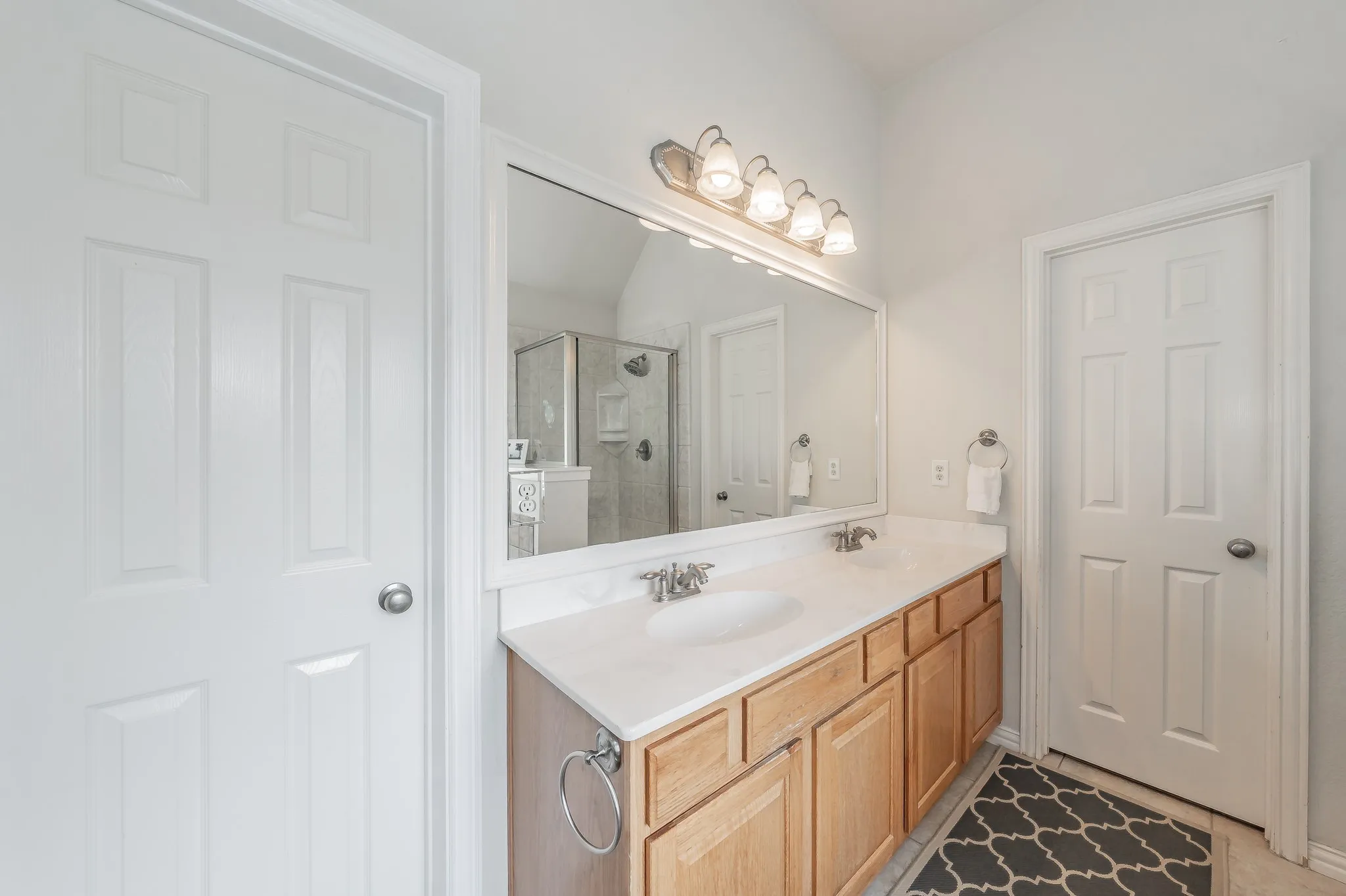 Single Family Residence For Rent in Collin County , 2006 Water Fall Way, Wylie, Texas 75098, 4 Bedroom, 2 Bathroom, 2 Garage spaces, 2,609 Sqft, built in 2004, mls#21400710, Real Estate Agent in Wylie, Homes For Rent in Collin county, Homes For Rent in Wylie, Realtor in Wylie Texas, Real Estate Brokerage Independent Realty Texas, Luminita Cordes Realtor