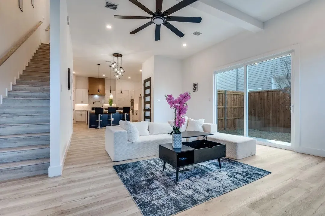 Townhouse For Sale in Dallas County , 2804 Guymon Street, Dallas, Texas 75212, 4 Bedroom, 4 Bathroom, 2 Garage spaces, 3,100 Sqft, built in 2026, mls#21400718, Real Estate Agent in Dallas, Homes For Sale in Dallas county, Homes For Sale in Dallas, Realtor in Dallas Texas, Real Estate Brokerage Independent Realty Texas, Luminita Cordes Realtor