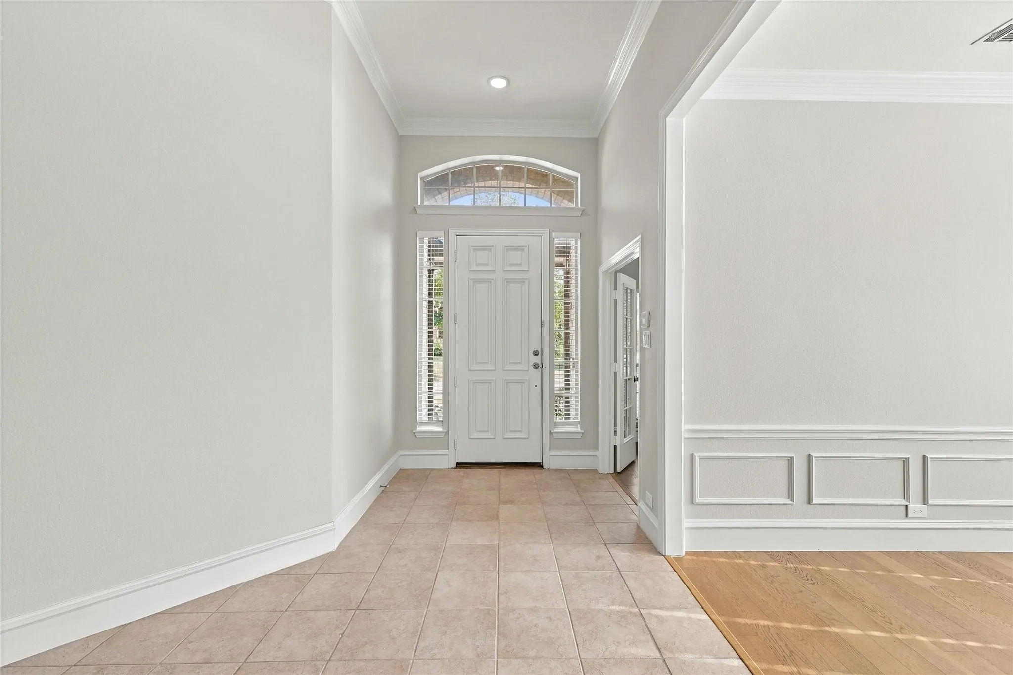 Single Family Residence For Rent in Collin County , 3500 Neiman Road, Plano, Texas 75025, 5 Bedroom, 3 Bathroom, 2 Garage spaces, 3,111 Sqft, built in 1999, mls#21400722, Real Estate Agent in Plano, Homes For Rent in Collin county, Homes For Rent in Plano, Realtor in Plano Texas, Real Estate Brokerage Independent Realty Texas, Luminita Cordes Realtor