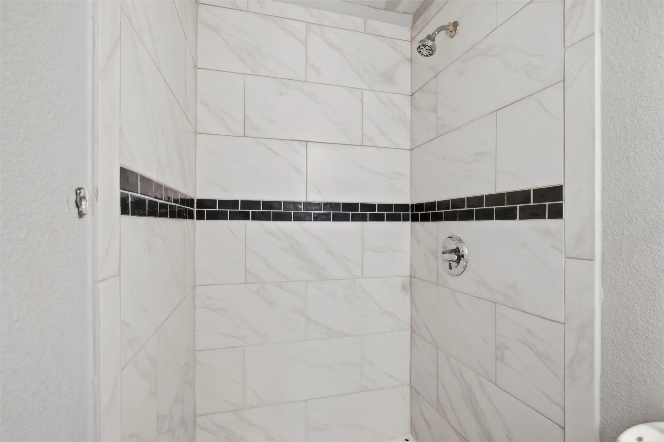 Single Family Residence For Rent in Tarrant County , 1203 Belvedere Drive, Arlington, Texas 76010, 3 Bedroom, 2 Bathroom, 1 Garage spaces, 1,039 Sqft, built in 1955, mls#21398731, Real Estate Agent in Arlington, Homes For Rent in Tarrant county, Homes For Rent in Arlington, Realtor in Arlington Texas, Real Estate Brokerage Independent Realty Texas, Luminita Cordes Realtor
