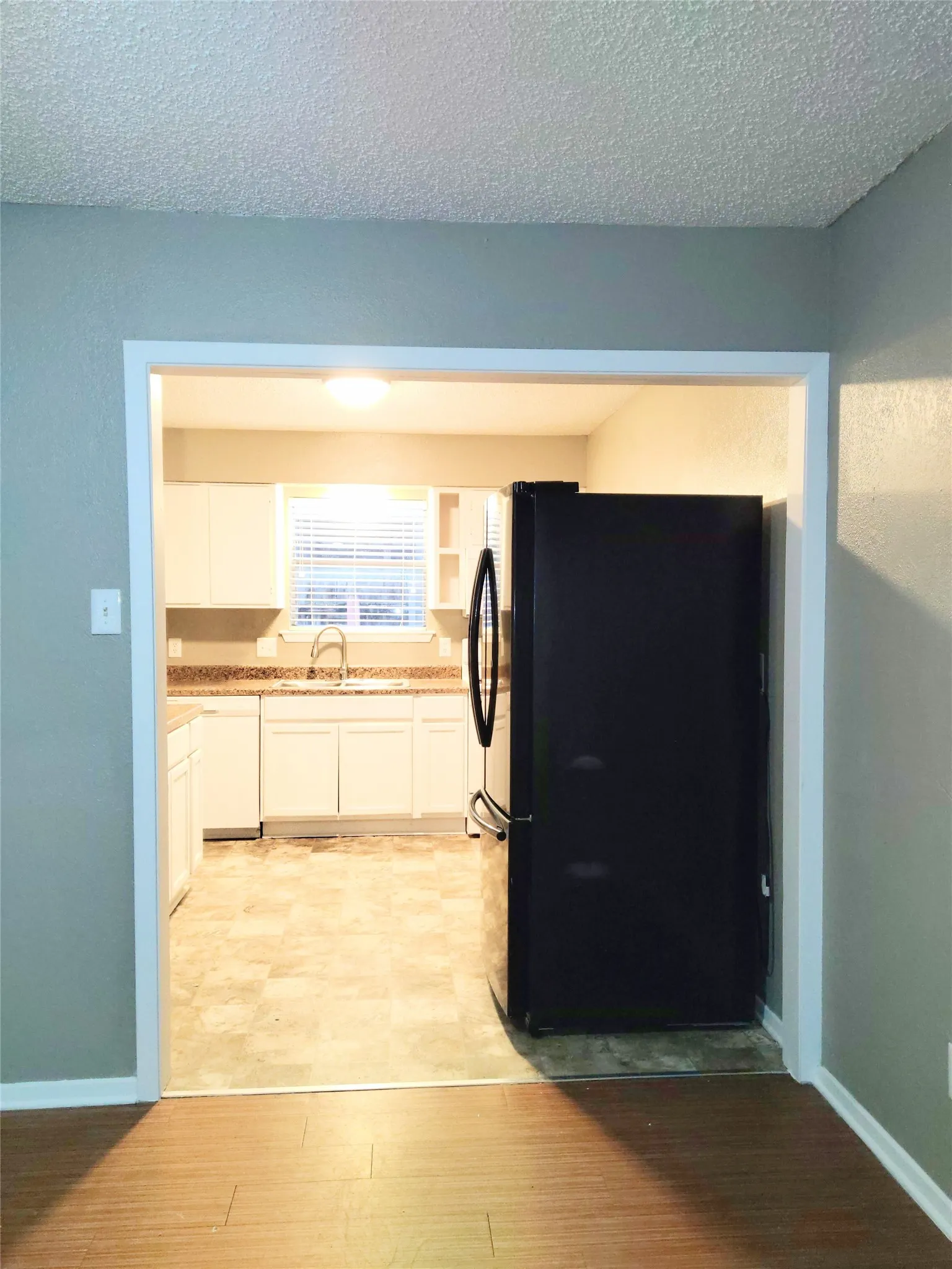 Quadruplex For Rent in Tarrant County , 3225 Cortez Drive, Fort Worth, Texas 76116, 2 Bedroom, 2 Bathroom, Garage spaces, 1,046 Sqft, built in 1985, mls#21400729, Real Estate Agent in Fort Worth, Homes For Rent in Tarrant county, Homes For Rent in Fort Worth, Realtor in Fort Worth Texas, Real Estate Brokerage Independent Realty Texas, Luminita Cordes Realtor