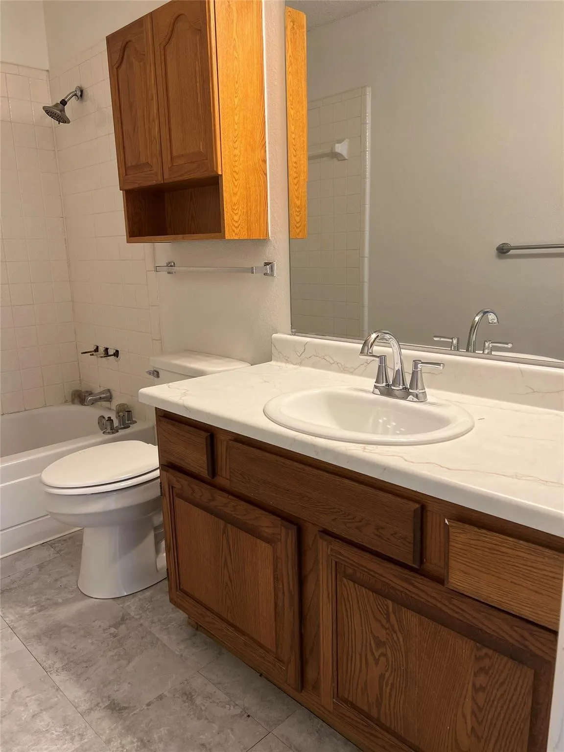 Single Family Residence For Rent in Denton County , 3116 Renaissance Drive, Dallas, Texas 75287, 3 Bedroom, 3 Bathroom, 2 Garage spaces, 1,734 Sqft, built in 1986, mls#21391257, Real Estate Agent in Dallas, Homes For Rent in Denton county, Homes For Rent in Dallas, Realtor in Dallas Texas, Real Estate Brokerage Independent Realty Texas, Luminita Cordes Realtor