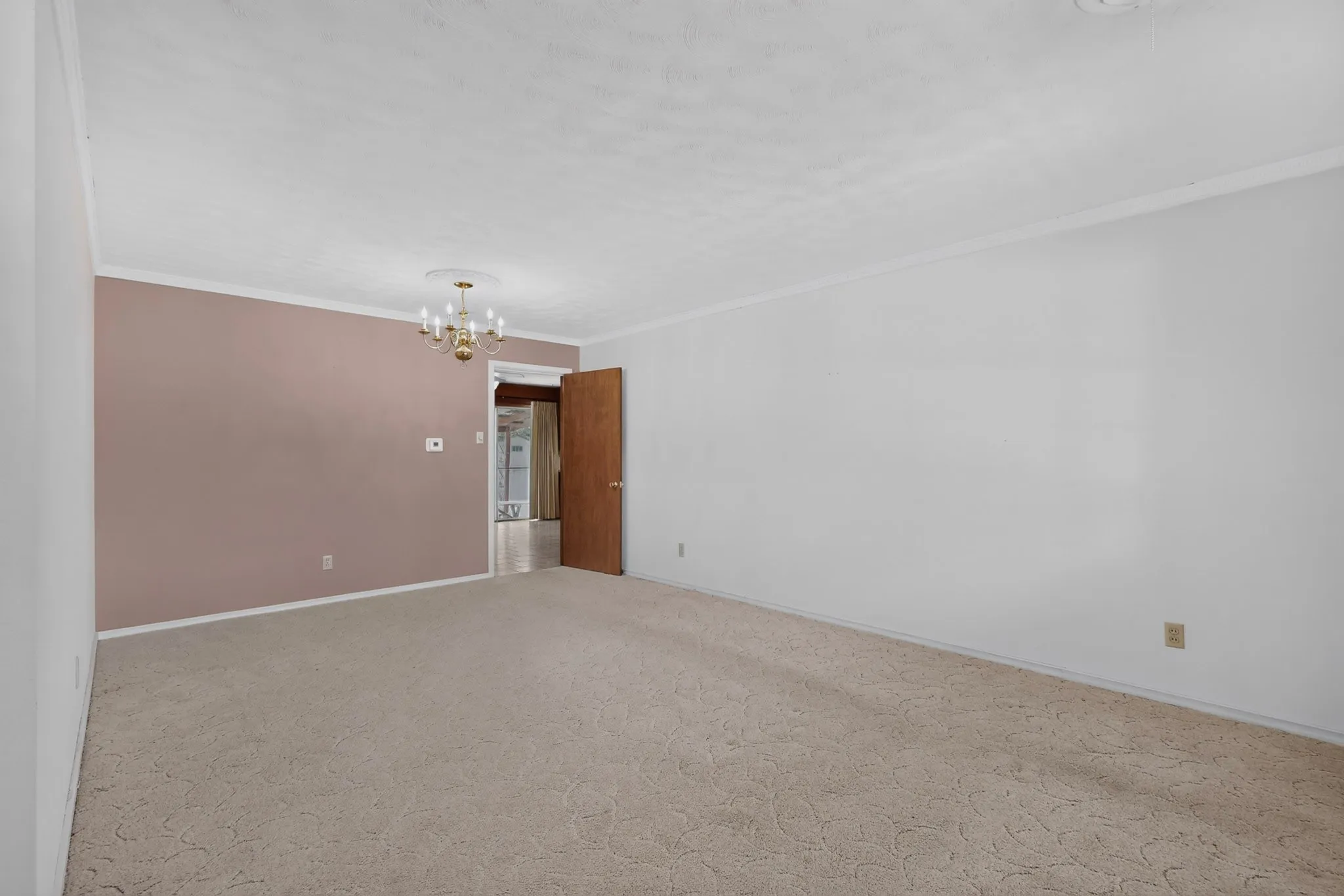 Single Family Residence For Sale in Dallas County , 3719 Rock Bluff Drive, Dallas, Texas 75227, 3 Bedroom, 2 Bathroom, 2 Garage spaces, 1,639 Sqft, built in 1960, mls#21400535, Real Estate Agent in Dallas, Homes For Sale in Dallas county, Homes For Sale in Dallas, Realtor in Dallas Texas, Real Estate Brokerage Independent Realty Texas, Luminita Cordes Realtor