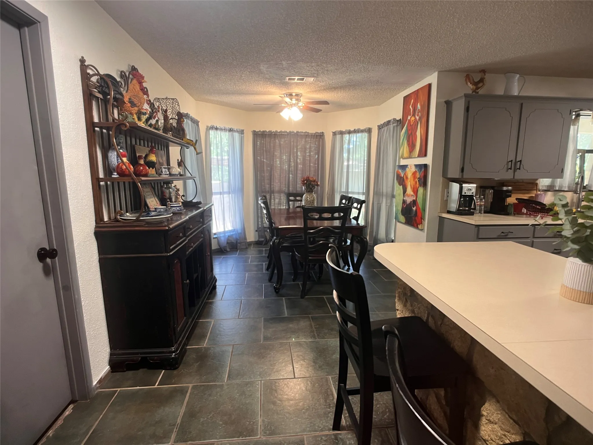 view to Dining area and eat in island -Kitchen
