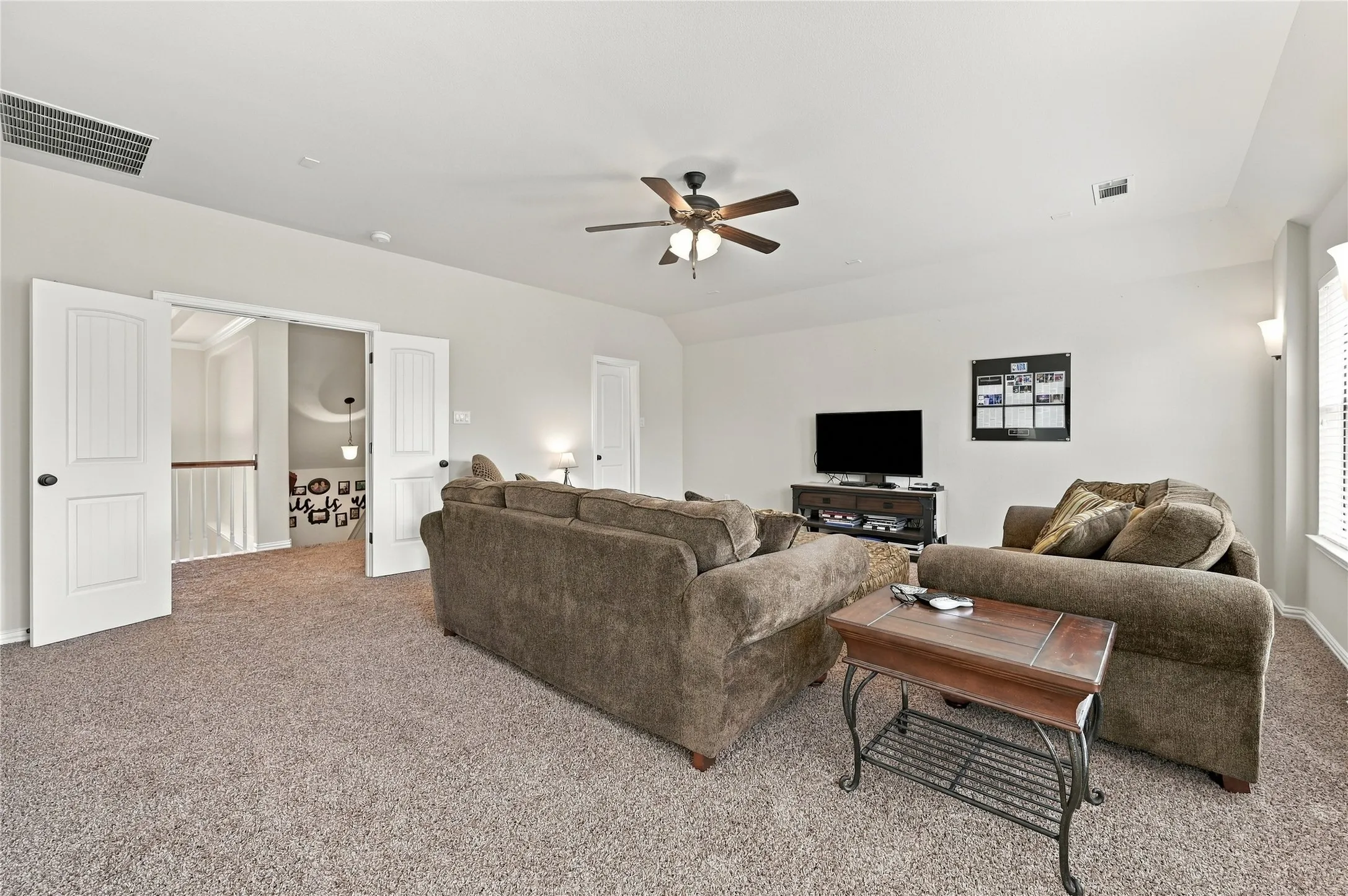 Gameroom/Flex room