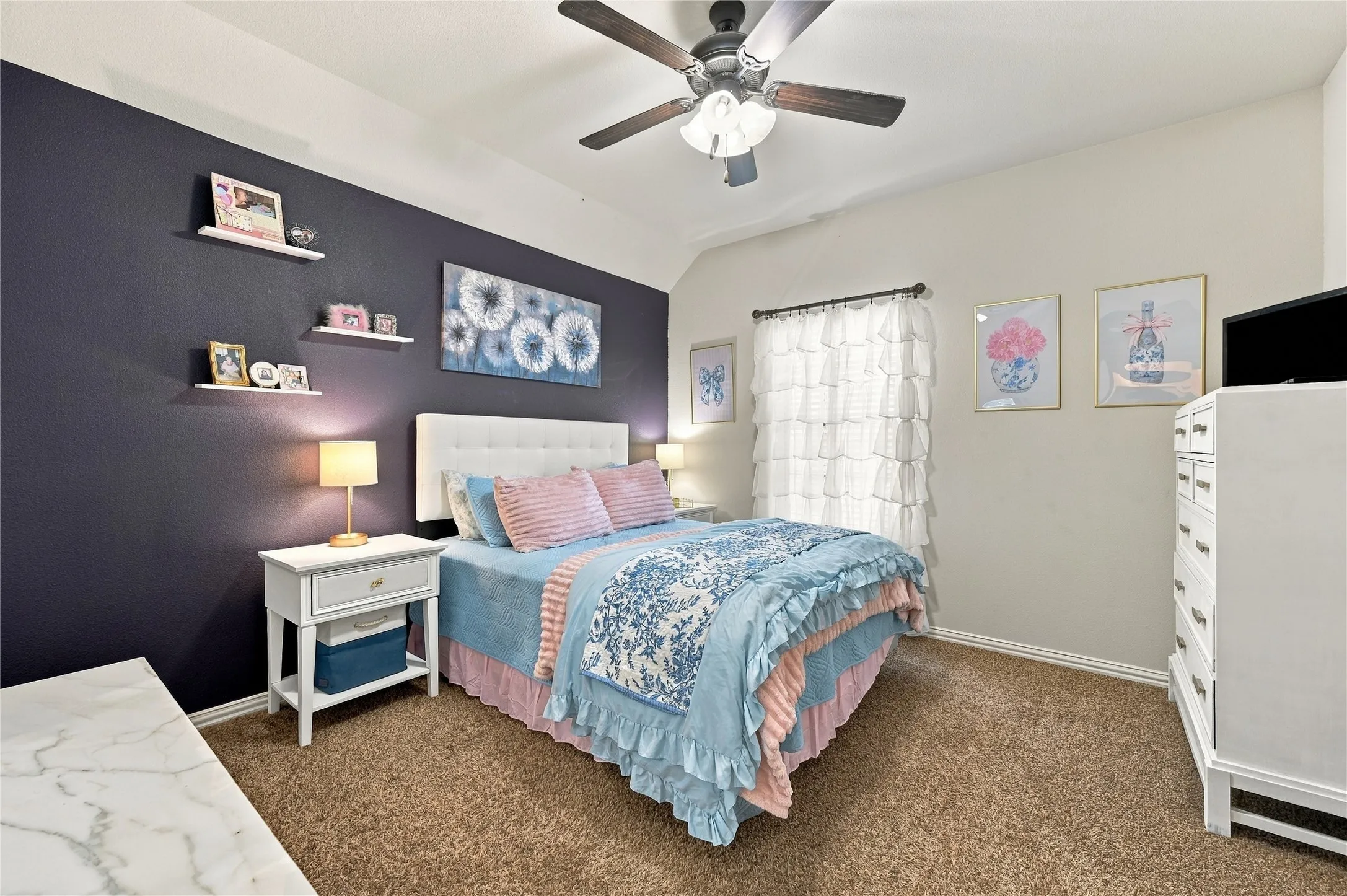 Secondary bedroom upstairs