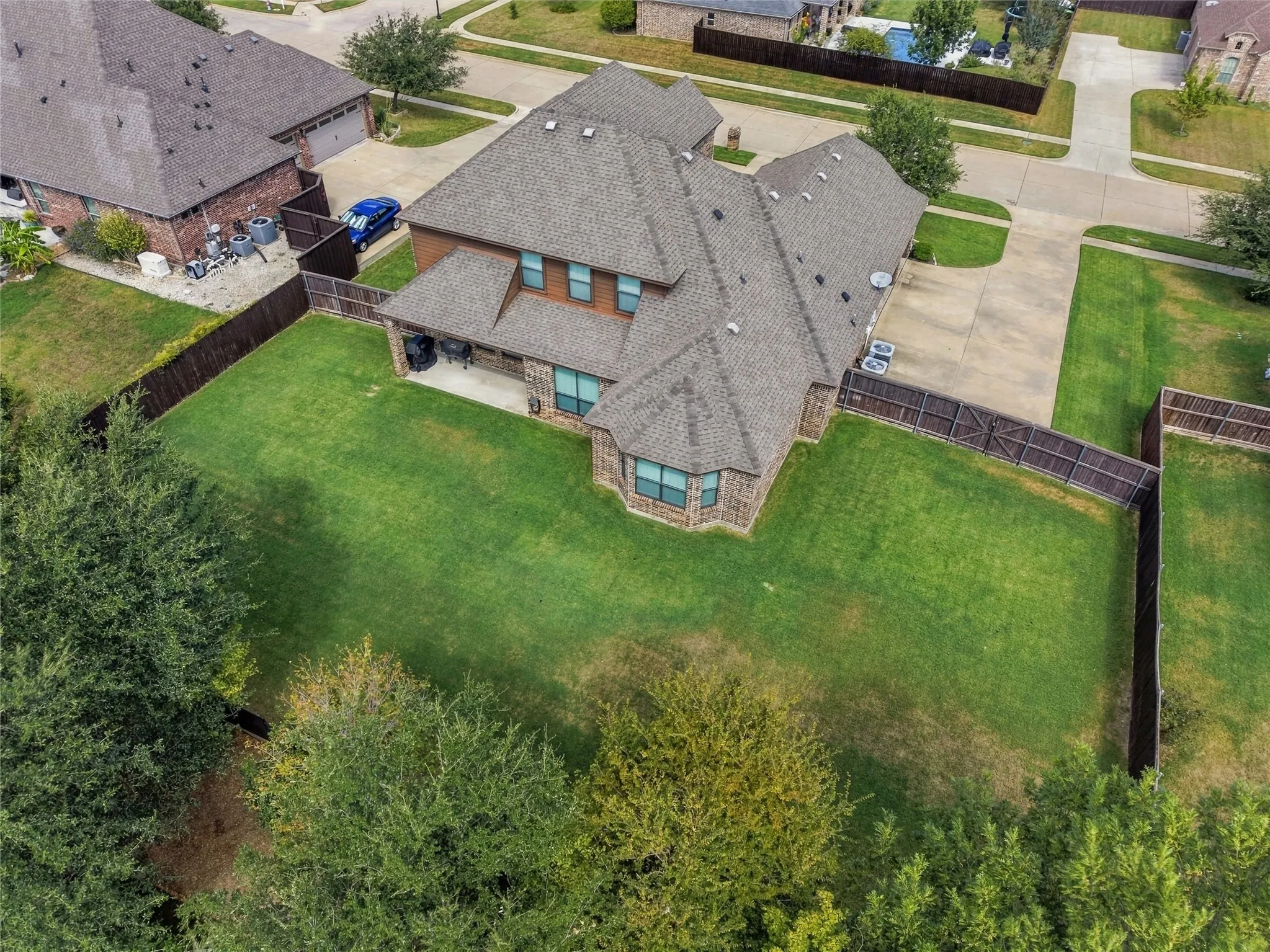 Great lot in an even better neighborhood