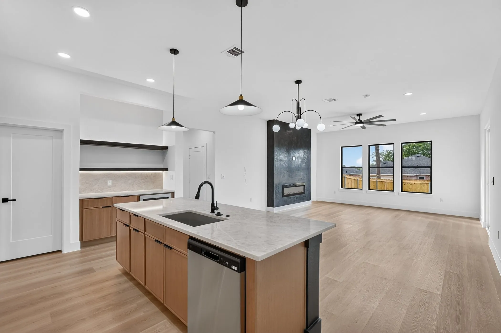 Single Family Residence For Sale in Dallas County , 1664 W Wintergreen Road, Lancaster, Texas 75134, 4 Bedroom, 2 Bathroom, 2 Garage spaces, 1,879 Sqft, built in 2026, mls#21399496, Real Estate Agent in Lancaster, Homes For Sale in Dallas county, Homes For Sale in Lancaster, Realtor in Lancaster Texas, Real Estate Brokerage Independent Realty Texas, Luminita Cordes Realtor