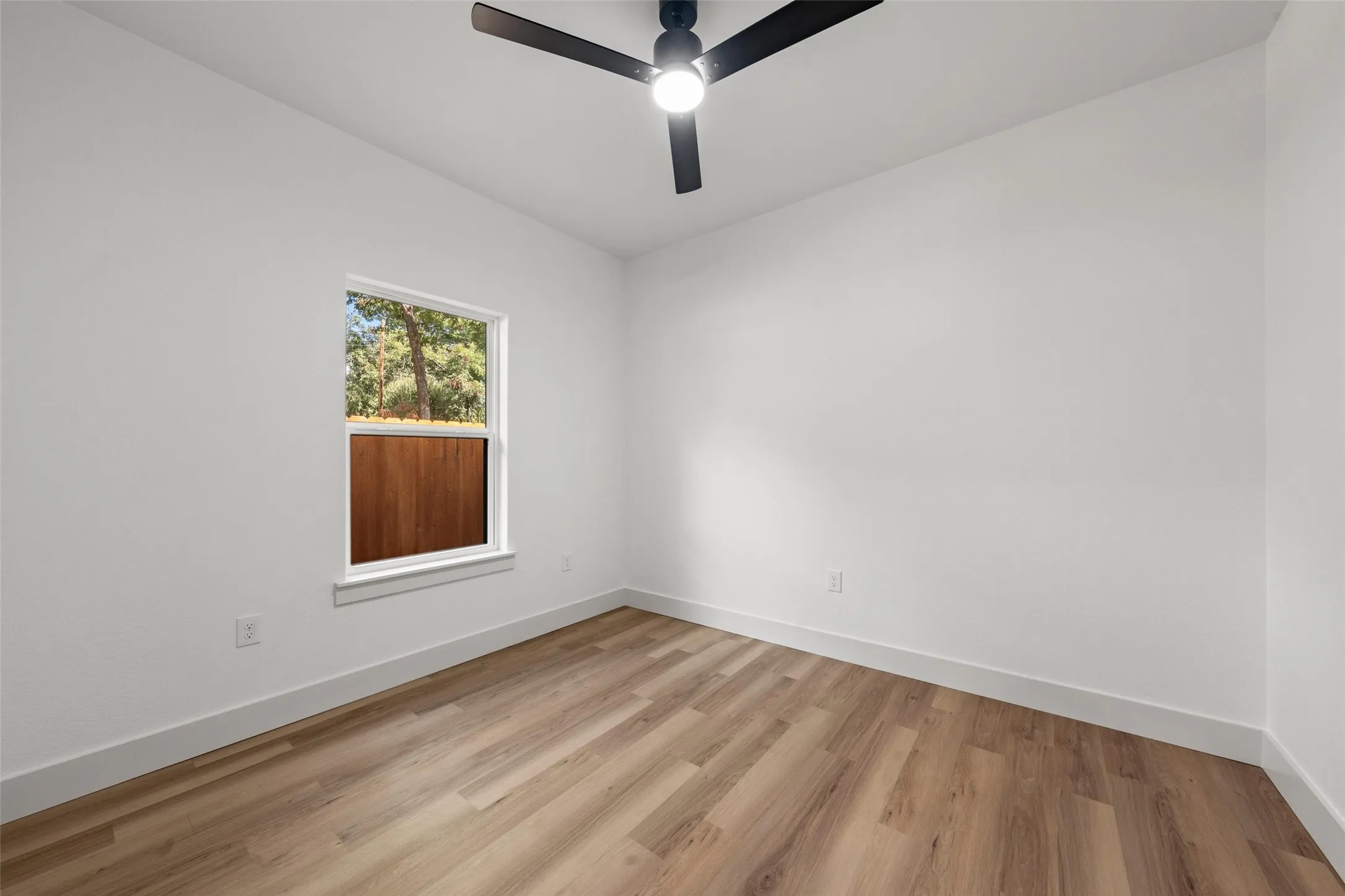 Single Family Residence For Sale in Mc Lennan County , 1115 Campbelton, Waco, Texas 76705, 3 Bedroom, 2 Bathroom, Garage spaces, 1,520 Sqft, built in 2026, mls#21400534, Real Estate Agent in Waco, Homes For Sale in Mc Lennan county, Homes For Sale in Waco, Realtor in Waco Texas, Real Estate Brokerage Independent Realty Texas, Luminita Cordes Realtor