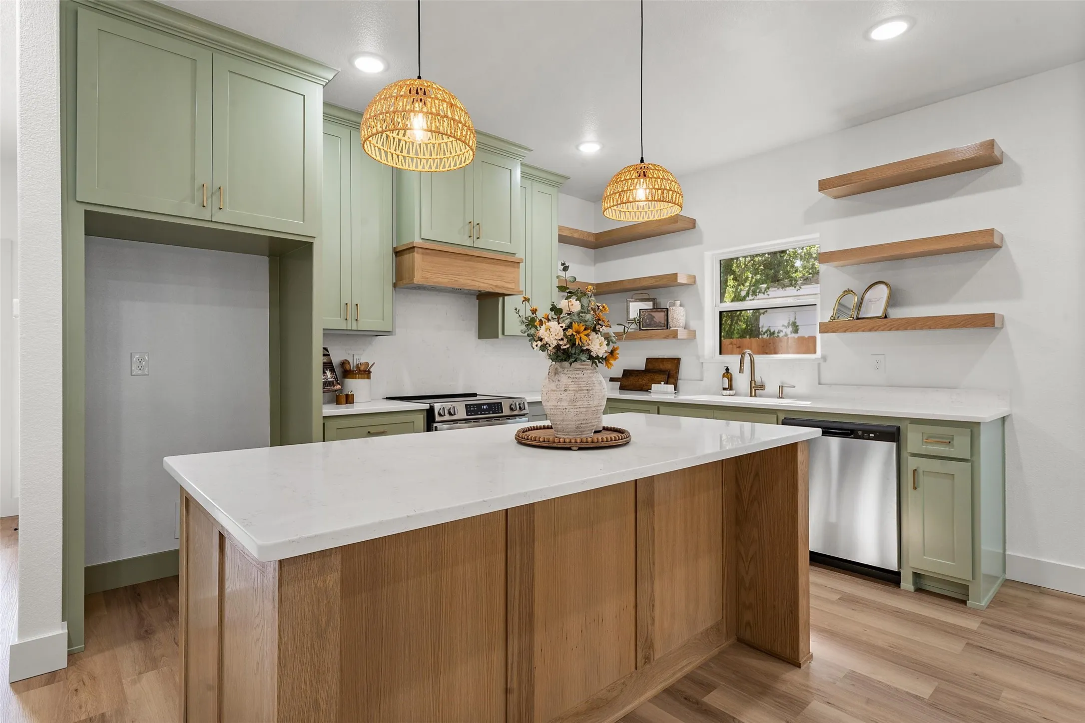 Single Family Residence For Sale in Mc Lennan County , 1115 Campbelton, Waco, Texas 76705, 3 Bedroom, 2 Bathroom, Garage spaces, 1,520 Sqft, built in 2026, mls#21400534, Real Estate Agent in Waco, Homes For Sale in Mc Lennan county, Homes For Sale in Waco, Realtor in Waco Texas, Real Estate Brokerage Independent Realty Texas, Luminita Cordes Realtor
