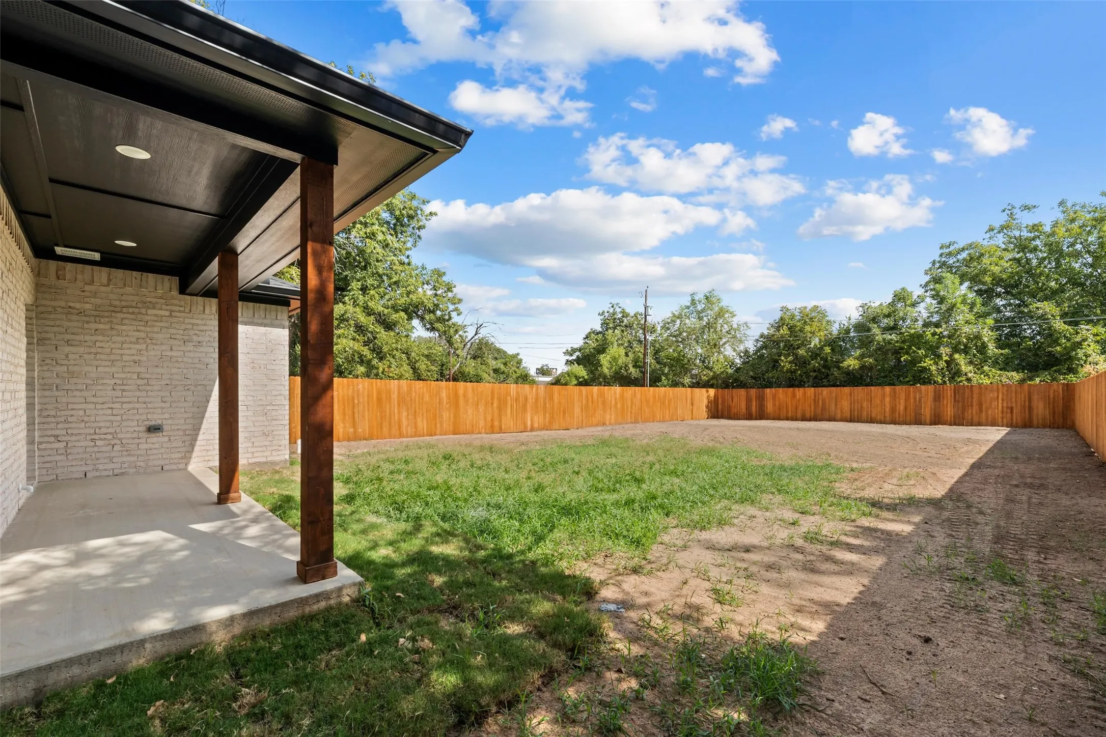 Single Family Residence For Sale in Mc Lennan County , 1115 Campbelton, Waco, Texas 76705, 3 Bedroom, 2 Bathroom, Garage spaces, 1,520 Sqft, built in 2026, mls#21400534, Real Estate Agent in Waco, Homes For Sale in Mc Lennan county, Homes For Sale in Waco, Realtor in Waco Texas, Real Estate Brokerage Independent Realty Texas, Luminita Cordes Realtor