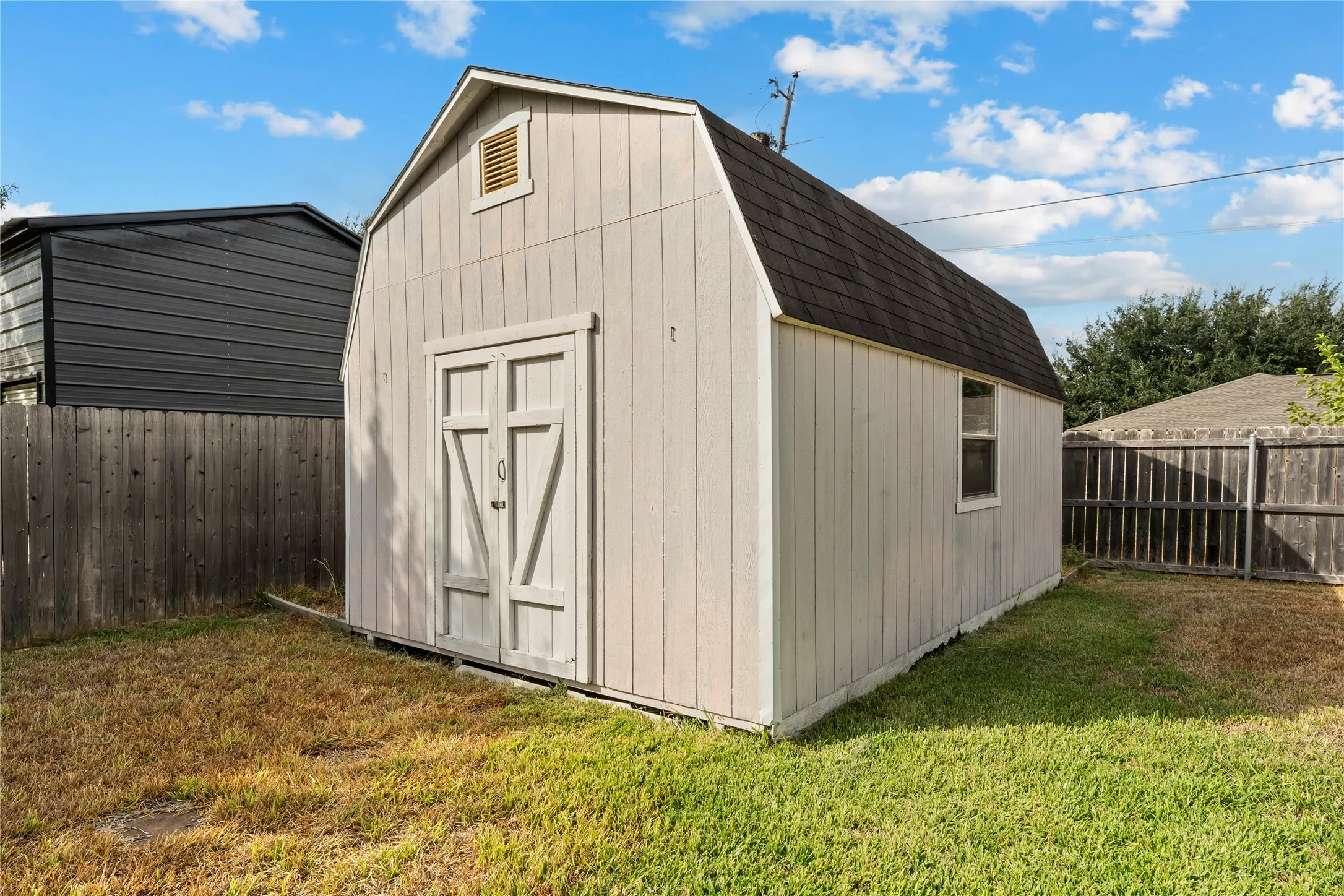 Single Family Residence For Sale in Mc Lennan County , 531 Karen Drive, Robinson, Texas 76706, 4 Bedroom, 2 Bathroom, 2 Garage spaces, 1,595 Sqft, built in 2001, mls#21400593, Real Estate Agent in Robinson, Homes For Sale in Mc Lennan county, Homes For Sale in Robinson, Realtor in Robinson Texas, Real Estate Brokerage Independent Realty Texas, Luminita Cordes Realtor