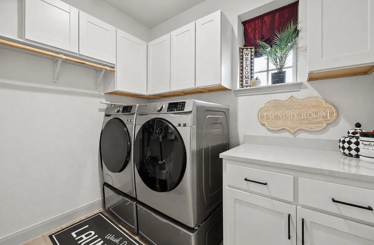 Single Family Residence For Sale in Hunt County , 5015 Fox Trot Lane, Caddo Mills, Texas 75135, 4 Bedroom, 3 Bathroom, 2 Garage spaces, 2,322 Sqft, built in 2022, mls#21400650, Real Estate Agent in Caddo Mills, Homes For Sale in Hunt county, Homes For Sale in Caddo Mills, Realtor in Caddo Mills Texas, Real Estate Brokerage Independent Realty Texas, Luminita Cordes Realtor