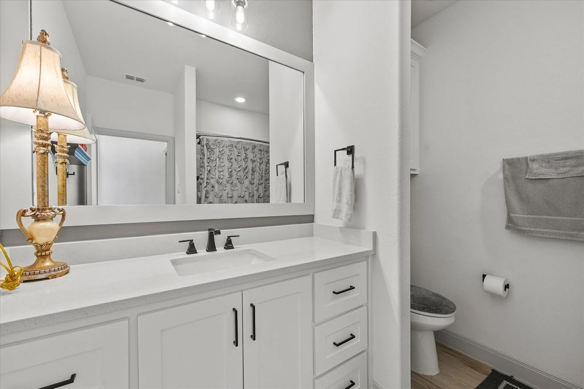 Single Family Residence For Sale in Hunt County , 5015 Fox Trot Lane, Caddo Mills, Texas 75135, 4 Bedroom, 3 Bathroom, 2 Garage spaces, 2,322 Sqft, built in 2022, mls#21400650, Real Estate Agent in Caddo Mills, Homes For Sale in Hunt county, Homes For Sale in Caddo Mills, Realtor in Caddo Mills Texas, Real Estate Brokerage Independent Realty Texas, Luminita Cordes Realtor