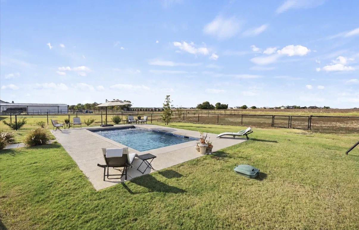 Single Family Residence For Sale in Hunt County , 5015 Fox Trot Lane, Caddo Mills, Texas 75135, 4 Bedroom, 3 Bathroom, 2 Garage spaces, 2,322 Sqft, built in 2022, mls#21400650, Real Estate Agent in Caddo Mills, Homes For Sale in Hunt county, Homes For Sale in Caddo Mills, Realtor in Caddo Mills Texas, Real Estate Brokerage Independent Realty Texas, Luminita Cordes Realtor