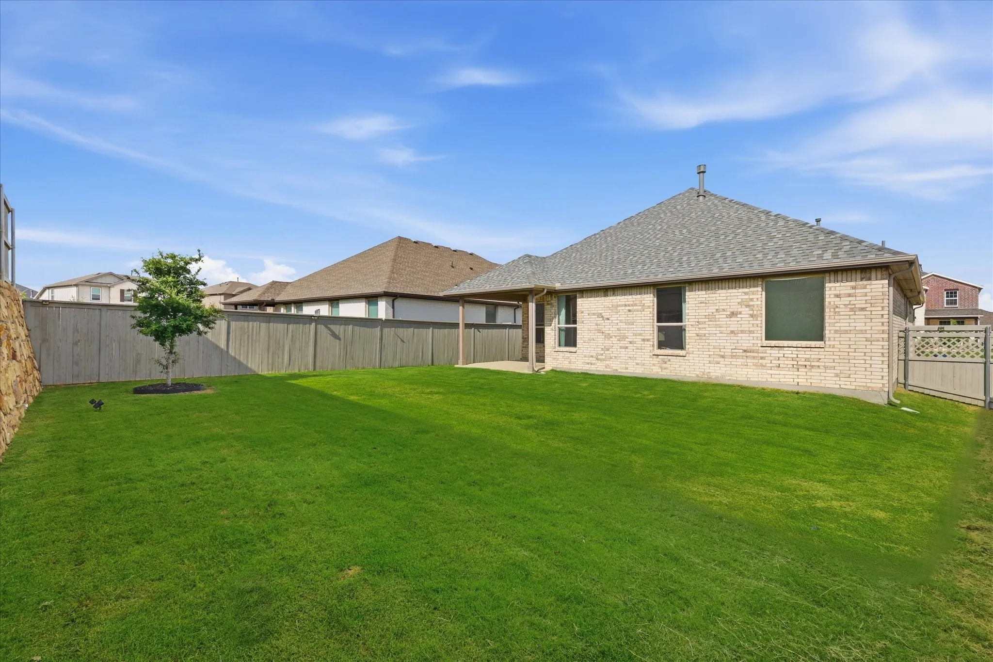 Single Family Residence For Sale in Denton County , 1212 Trailblazer Way, Northlake, Texas 76247, 4 Bedroom, 2 Bathroom, 2 Garage spaces, 1,809 Sqft, built in 2023, mls#21398913, Real Estate Agent in Northlake, Homes For Sale in Denton county, Homes For Sale in Northlake, Realtor in Northlake Texas, Real Estate Brokerage Independent Realty Texas, Luminita Cordes Realtor