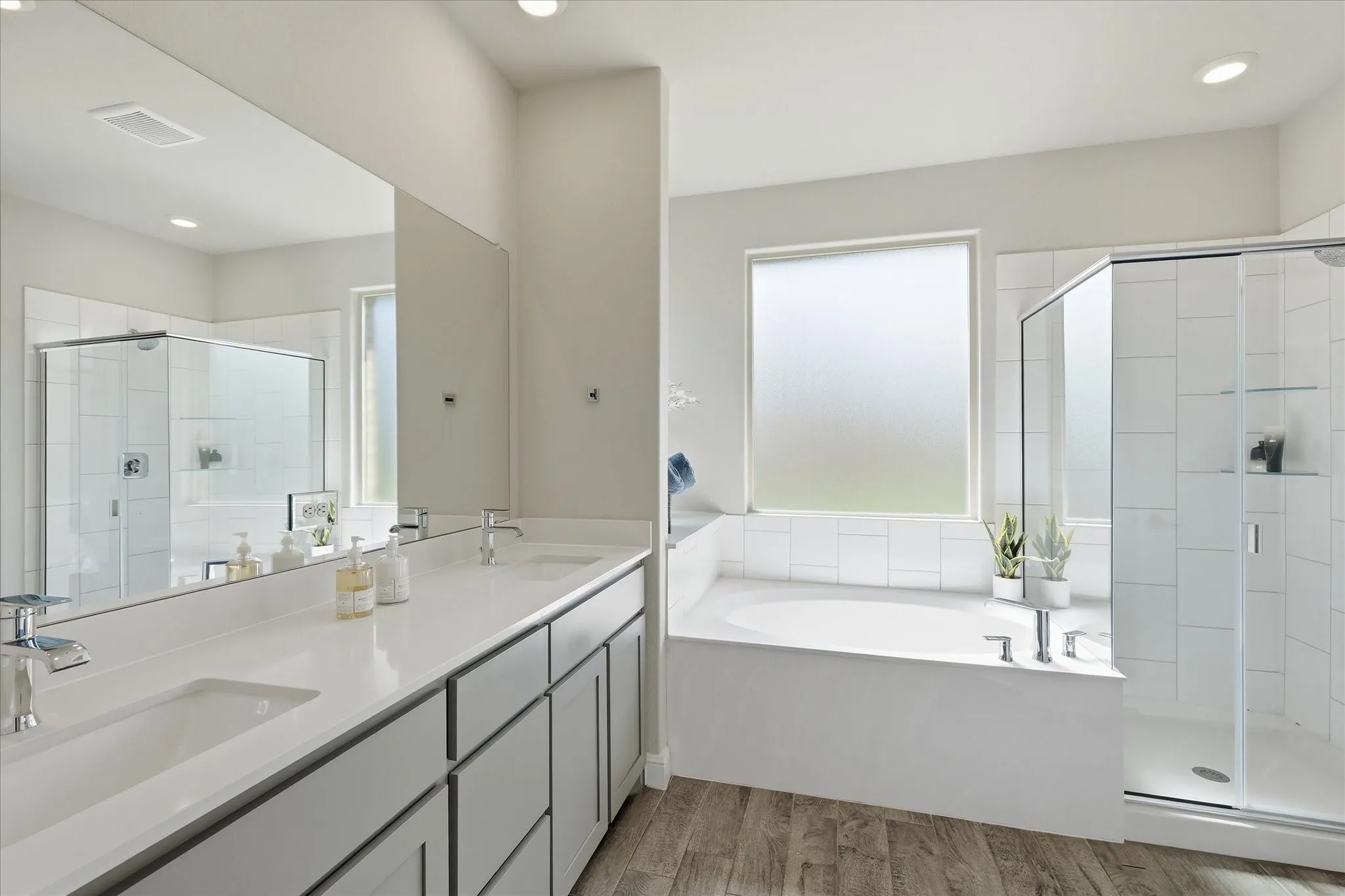 Single Family Residence For Sale in Denton County , 1212 Trailblazer Way, Northlake, Texas 76247, 4 Bedroom, 2 Bathroom, 2 Garage spaces, 1,809 Sqft, built in 2023, mls#21398913, Real Estate Agent in Northlake, Homes For Sale in Denton county, Homes For Sale in Northlake, Realtor in Northlake Texas, Real Estate Brokerage Independent Realty Texas, Luminita Cordes Realtor