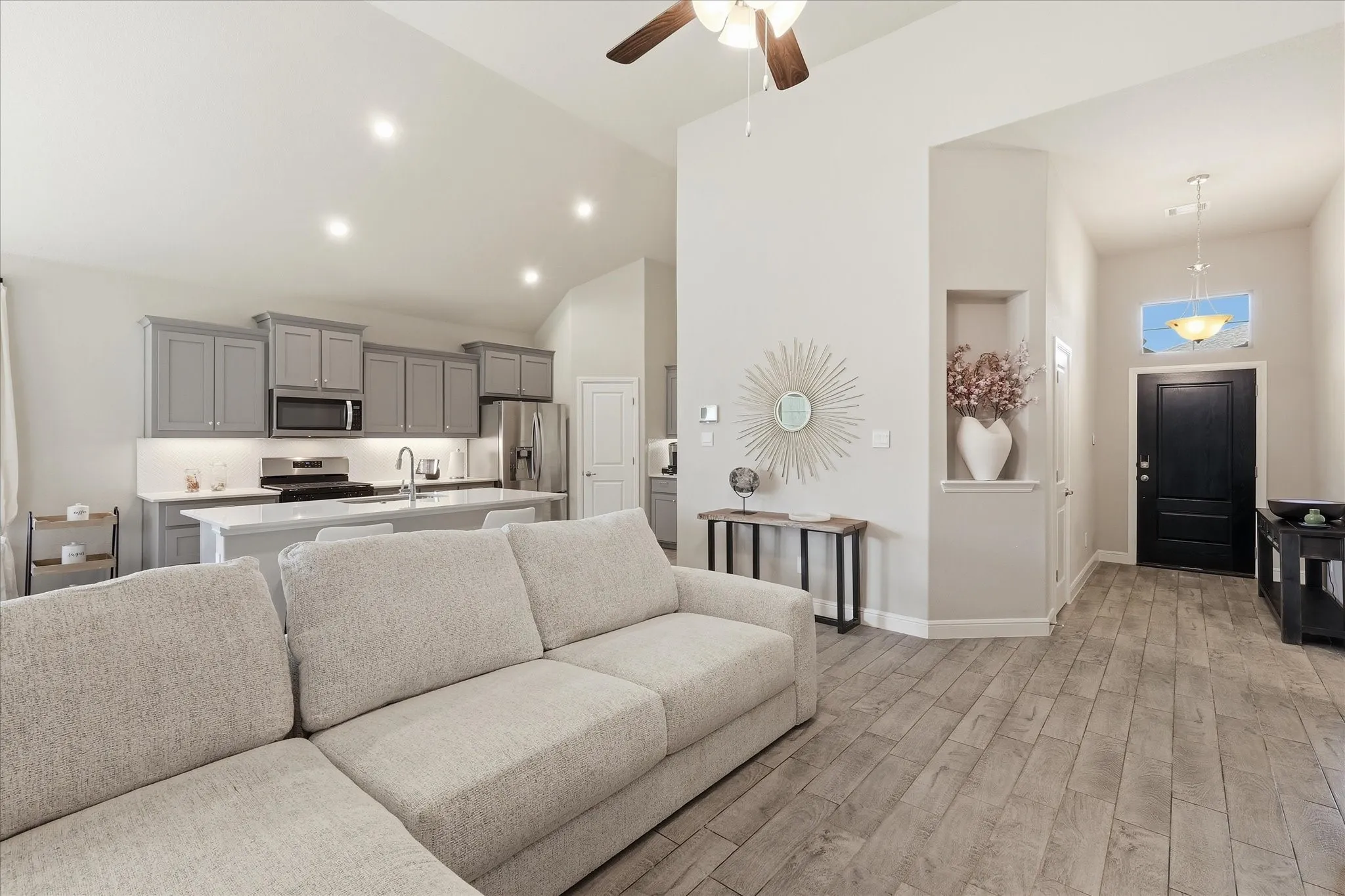 Single Family Residence For Sale in Denton County , 1212 Trailblazer Way, Northlake, Texas 76247, 4 Bedroom, 2 Bathroom, 2 Garage spaces, 1,809 Sqft, built in 2023, mls#21398913, Real Estate Agent in Northlake, Homes For Sale in Denton county, Homes For Sale in Northlake, Realtor in Northlake Texas, Real Estate Brokerage Independent Realty Texas, Luminita Cordes Realtor