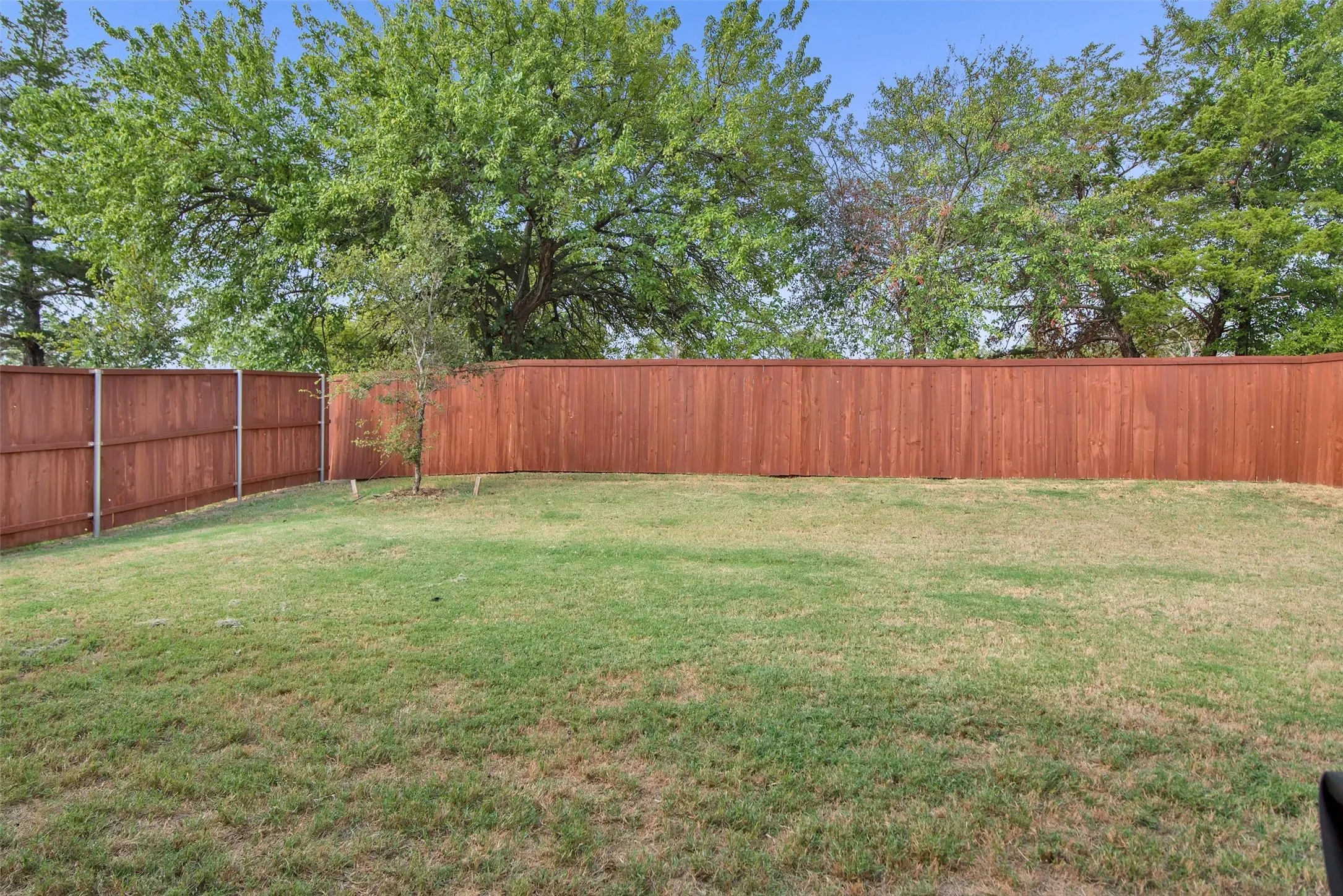Single Family Residence For Sale in Grayson County , 2328 Burleson Road, Sherman, Texas 75090, 3 Bedroom, 2 Bathroom, 2 Garage spaces, 1,290 Sqft, built in 2024, mls#21399341, Real Estate Agent in Sherman, Homes For Sale in Grayson county, Homes For Sale in Sherman, Realtor in Sherman Texas, Real Estate Brokerage Independent Realty Texas, Luminita Cordes Realtor