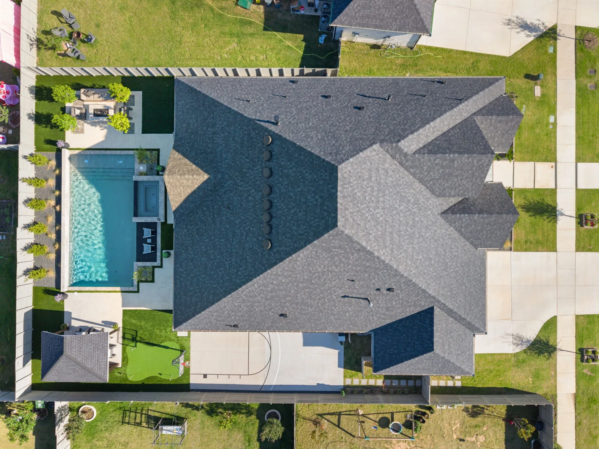 Single Family Residence For Sale in Denton County , 1816 Gathering Trail, Argyle, Texas 76226, 4 Bedroom, 4 Bathroom, 3 Garage spaces, 3,777 Sqft, built in 2024, mls#21400620, Real Estate Agent in Argyle, Homes For Sale in Denton county, Homes For Sale in Argyle, Realtor in Argyle Texas, Real Estate Brokerage Independent Realty Texas, Luminita Cordes Realtor
