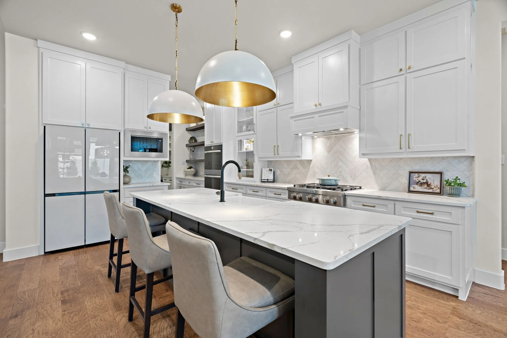 Single Family Residence For Sale in Denton County , 1816 Gathering Trail, Argyle, Texas 76226, 4 Bedroom, 4 Bathroom, 3 Garage spaces, 3,777 Sqft, built in 2024, mls#21400620, Real Estate Agent in Argyle, Homes For Sale in Denton county, Homes For Sale in Argyle, Realtor in Argyle Texas, Real Estate Brokerage Independent Realty Texas, Luminita Cordes Realtor