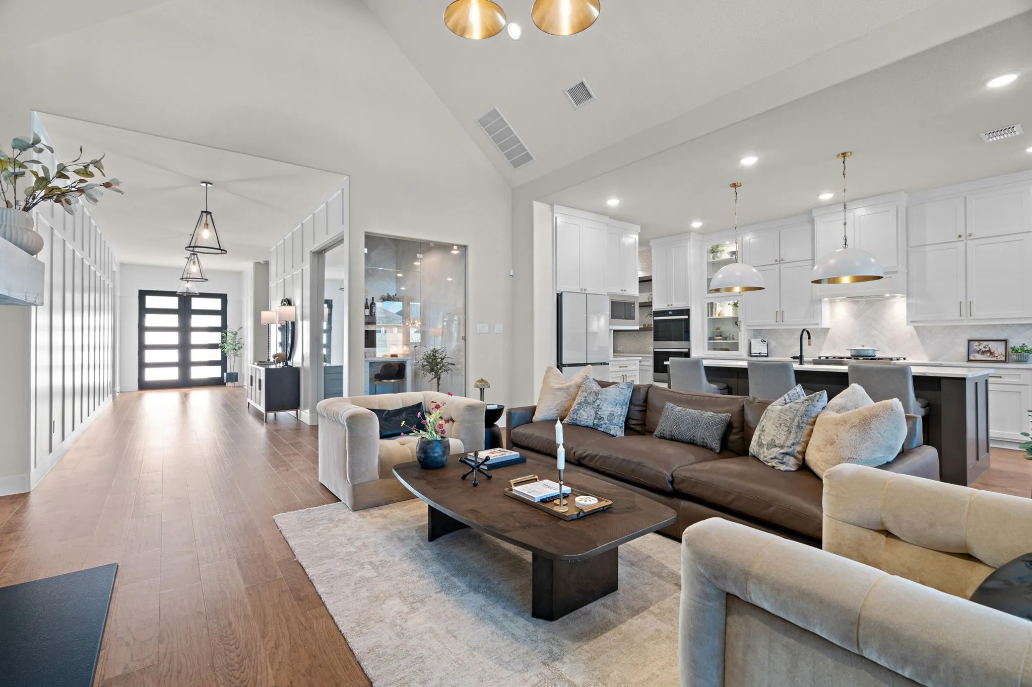 Single Family Residence For Sale in Denton County , 1816 Gathering Trail, Argyle, Texas 76226, 4 Bedroom, 4 Bathroom, 3 Garage spaces, 3,777 Sqft, built in 2024, mls#21400620, Real Estate Agent in Argyle, Homes For Sale in Denton county, Homes For Sale in Argyle, Realtor in Argyle Texas, Real Estate Brokerage Independent Realty Texas, Luminita Cordes Realtor
