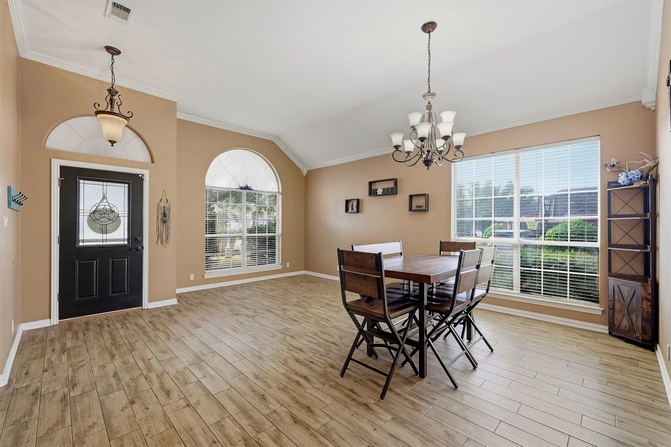 Large dining area with extra living/flex space