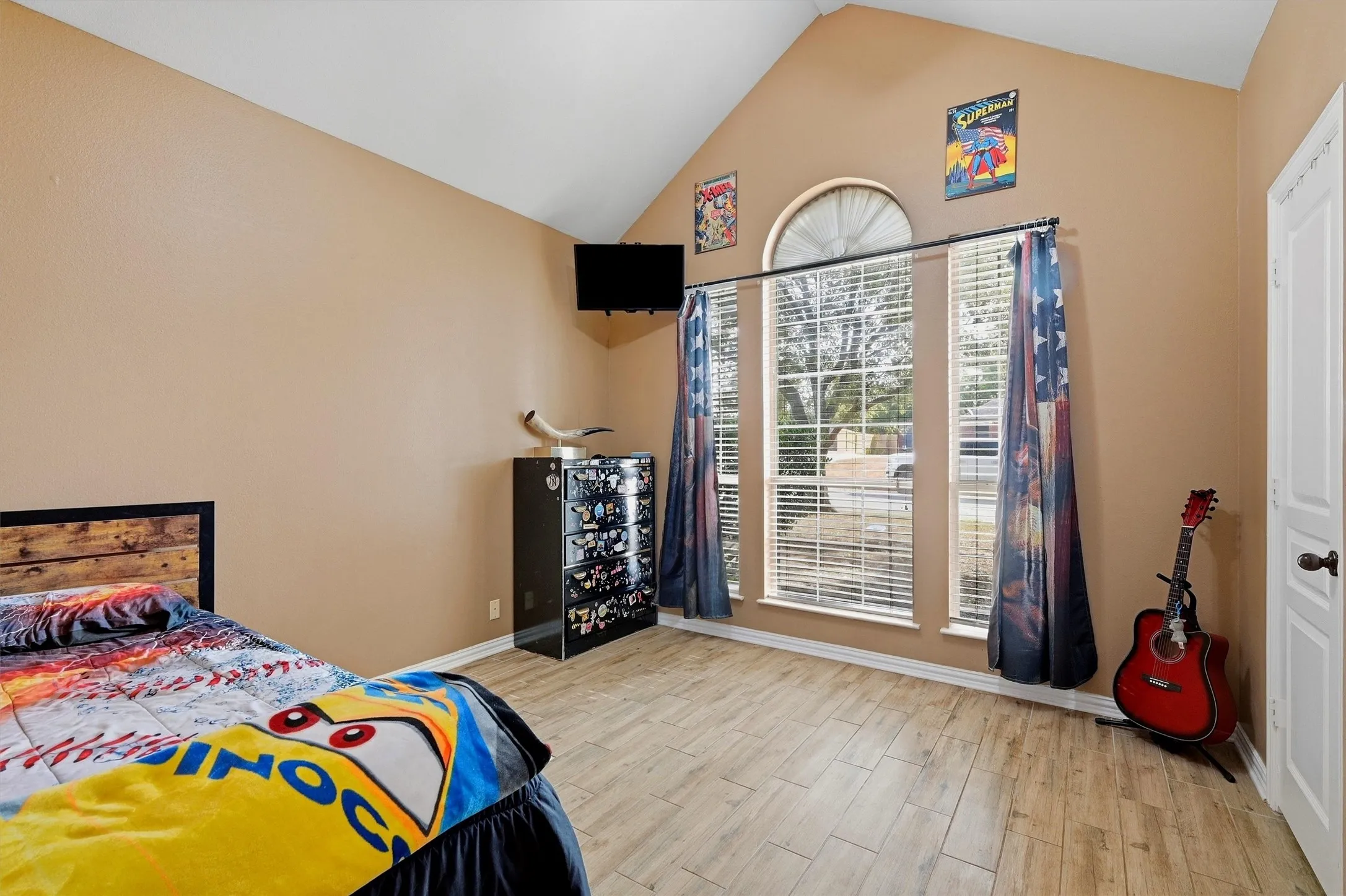 Single Family Residence For Sale in Grayson County , 118 Ginger Drive, Pottsboro, Texas 75076, 4 Bedroom, 2 Bathroom, 2 Garage spaces, 2,301 Sqft, built in 1999, mls#21399104, Real Estate Agent in Pottsboro, Homes For Sale in Grayson county, Homes For Sale in Pottsboro, Realtor in Pottsboro Texas, Real Estate Brokerage Independent Realty Texas, Luminita Cordes Realtor